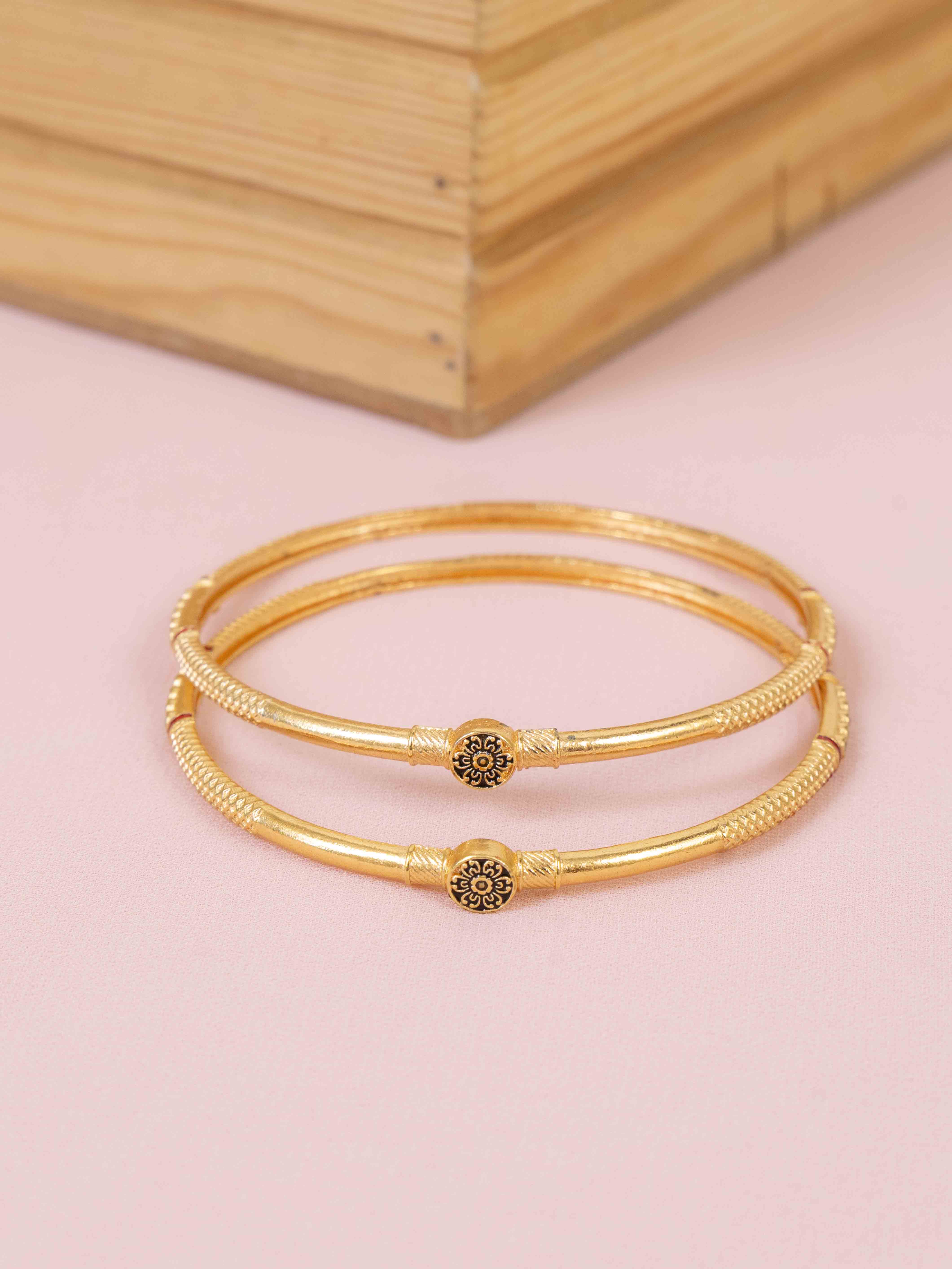 Ishani Bangle ( Set of 2)