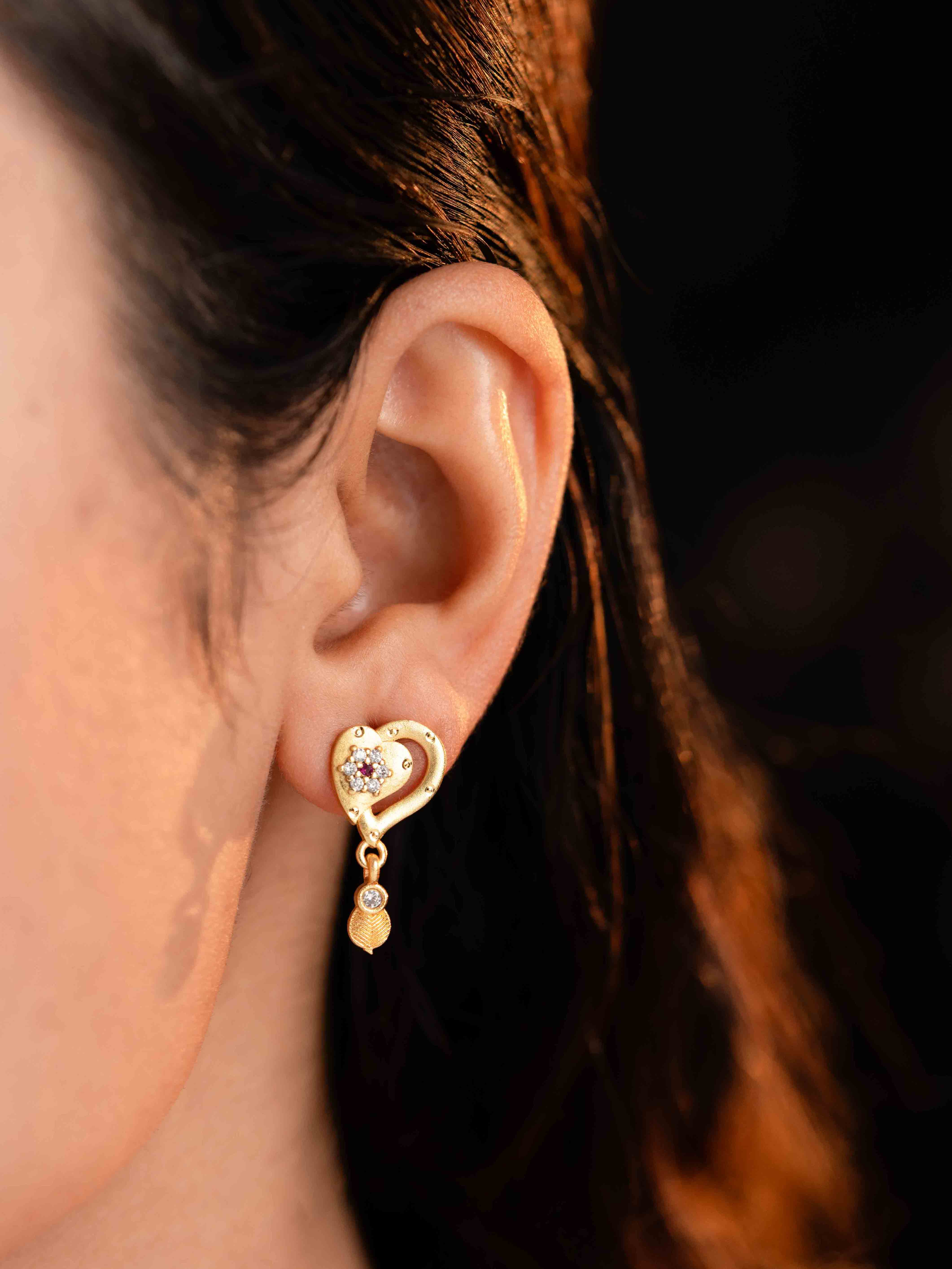 Kriti studs