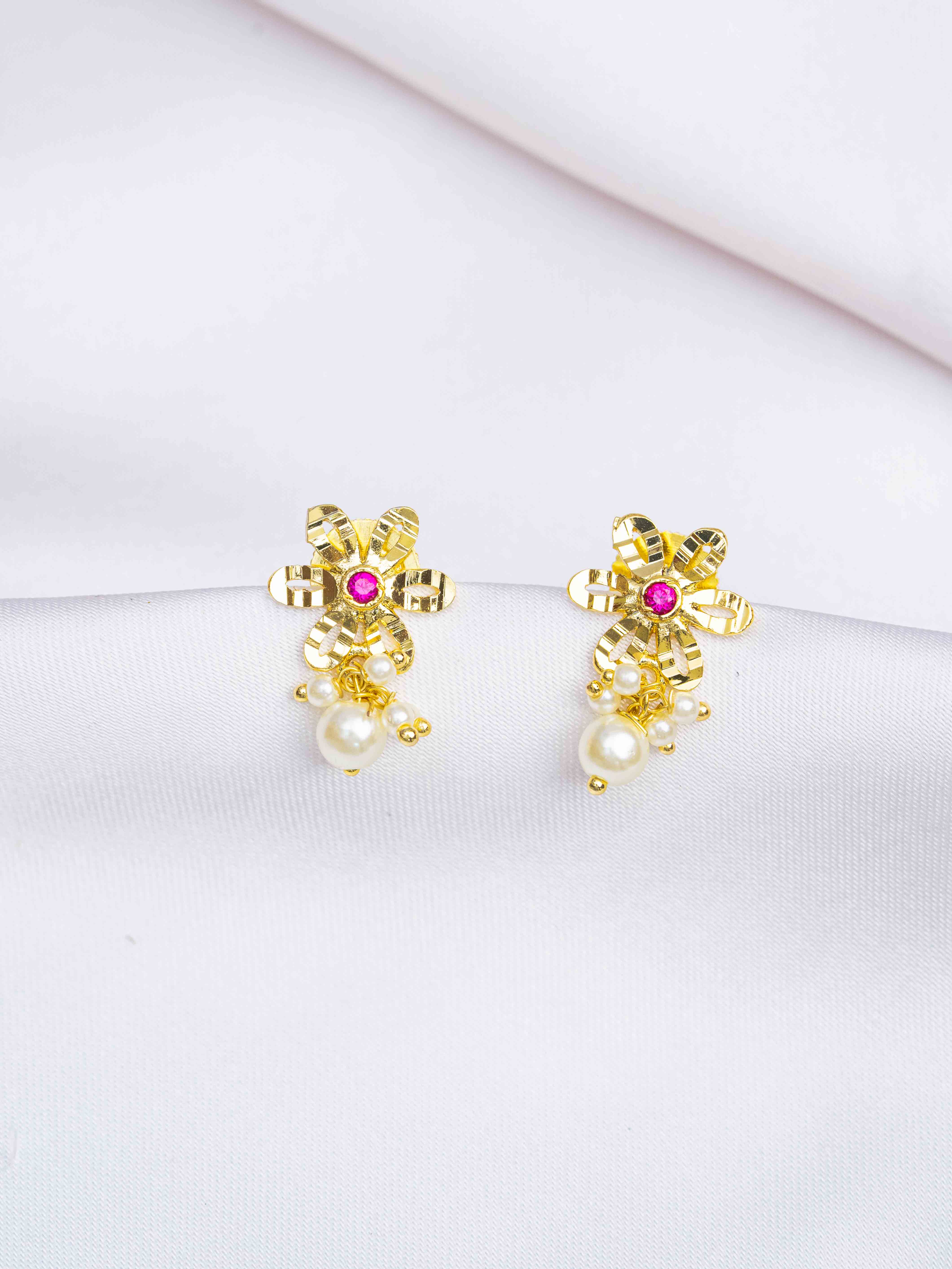 Moharika Kudi Earrings
