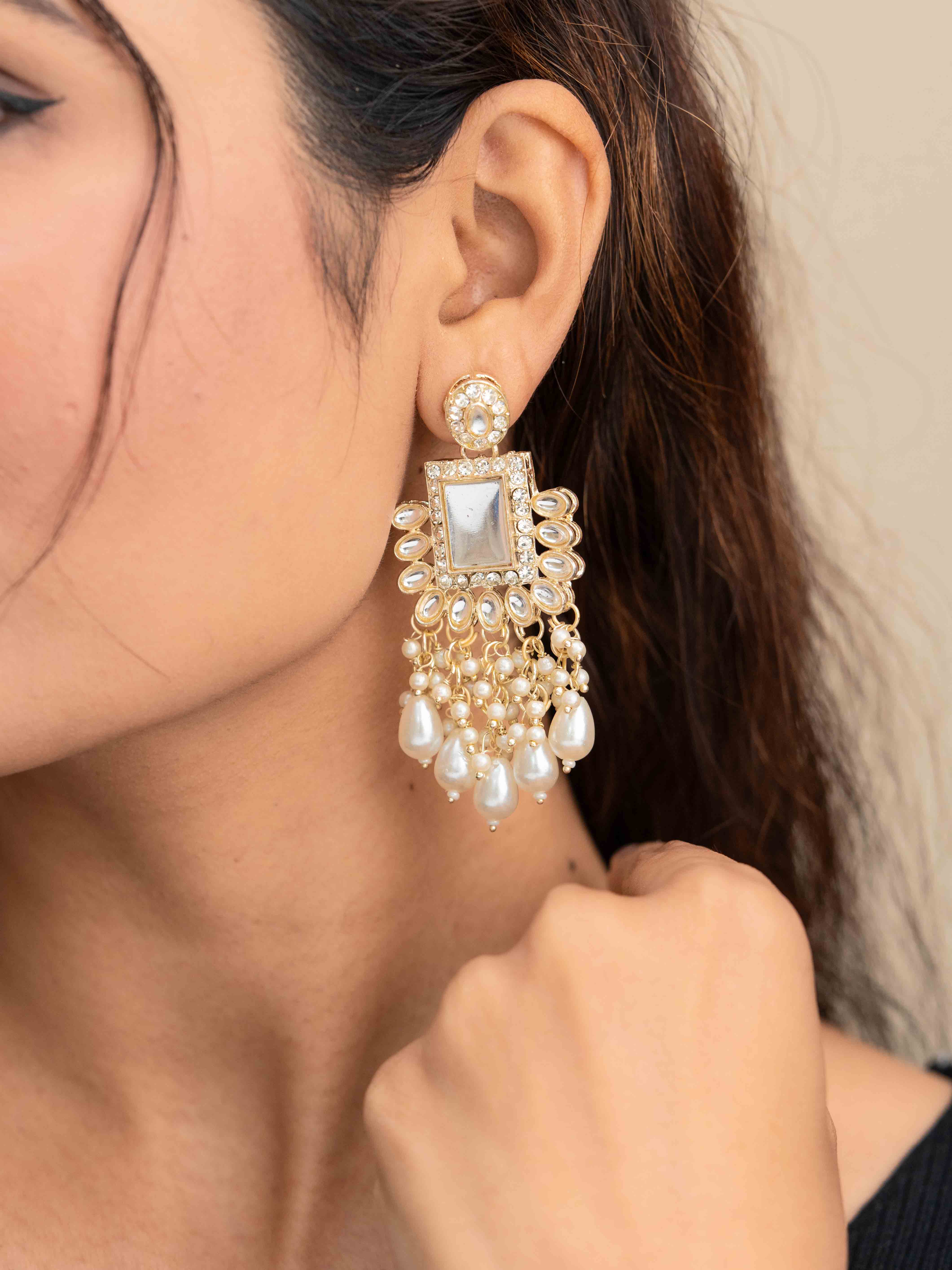 Mrunal Kundan Earrings