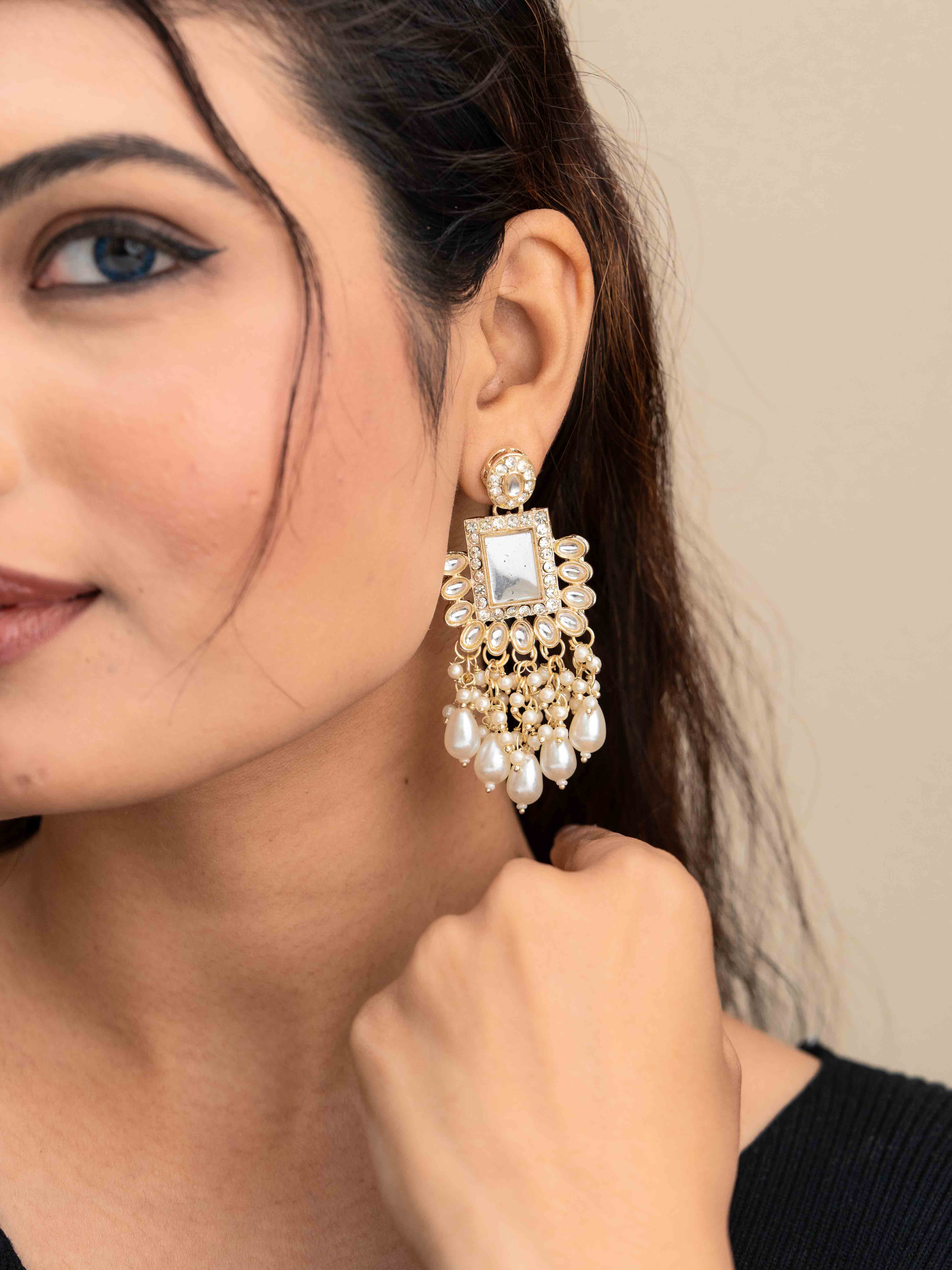Mrunal Kundan Earrings