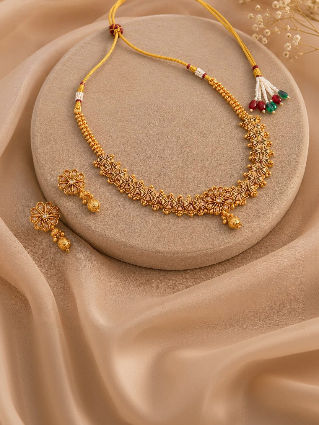 Indumati Necklace Set
