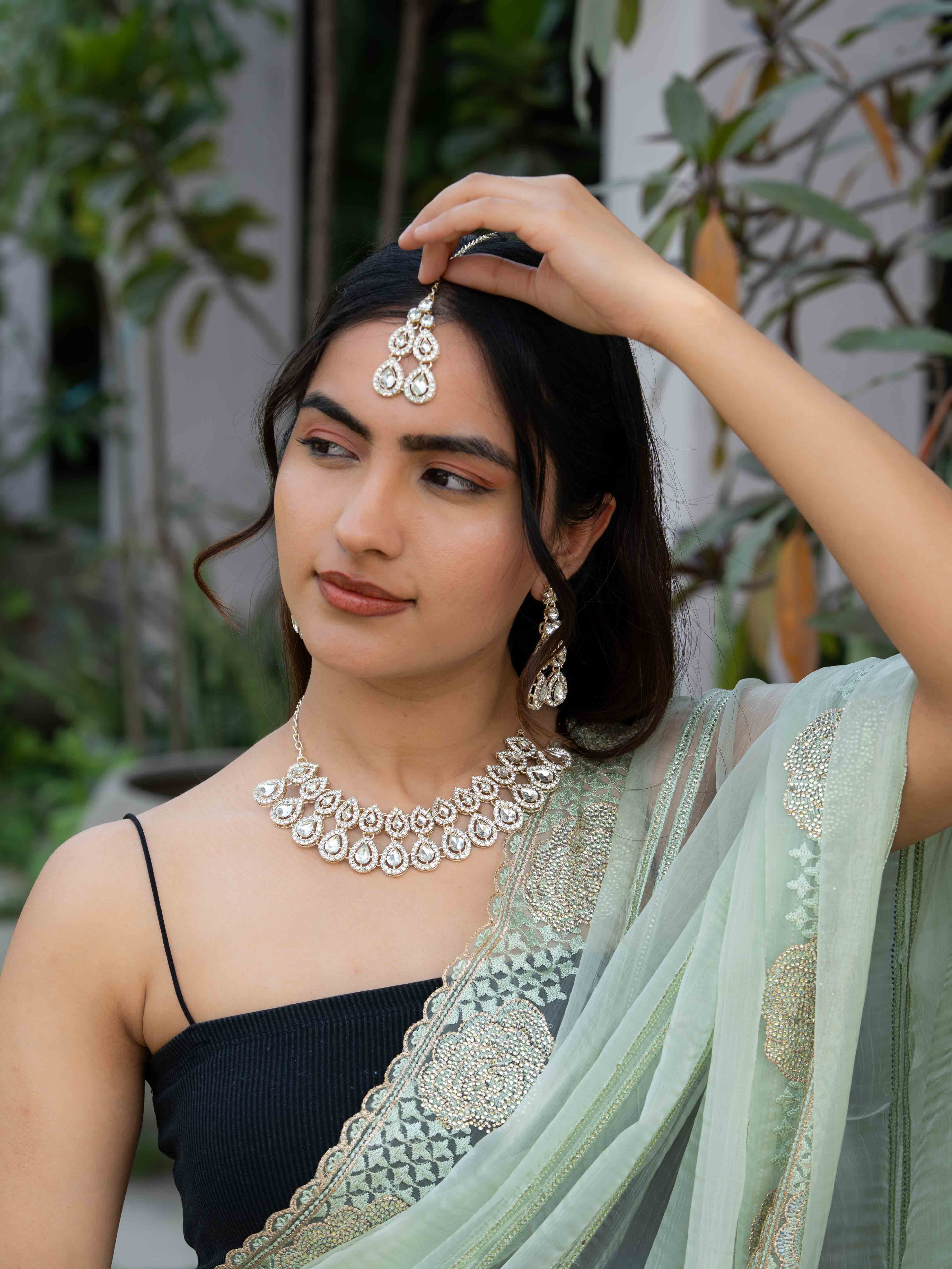 Navisha Diamond necklace set