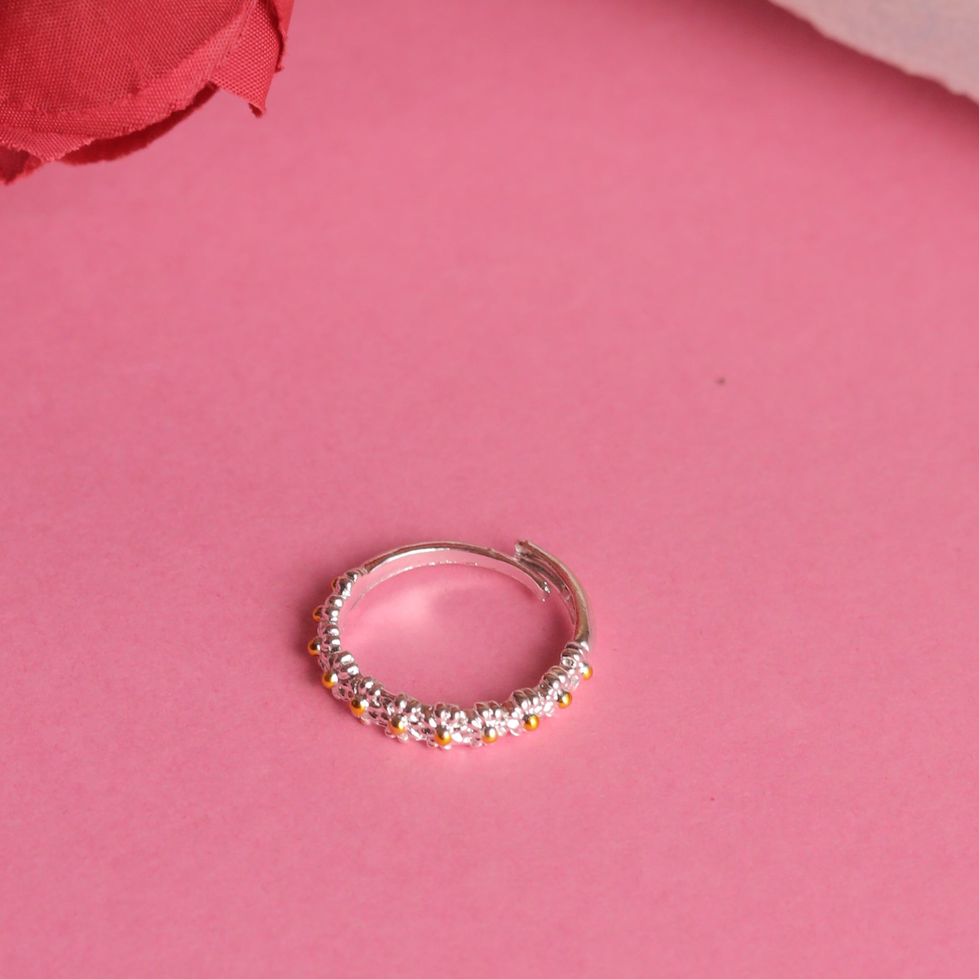 Vanessa Adjustable Ring