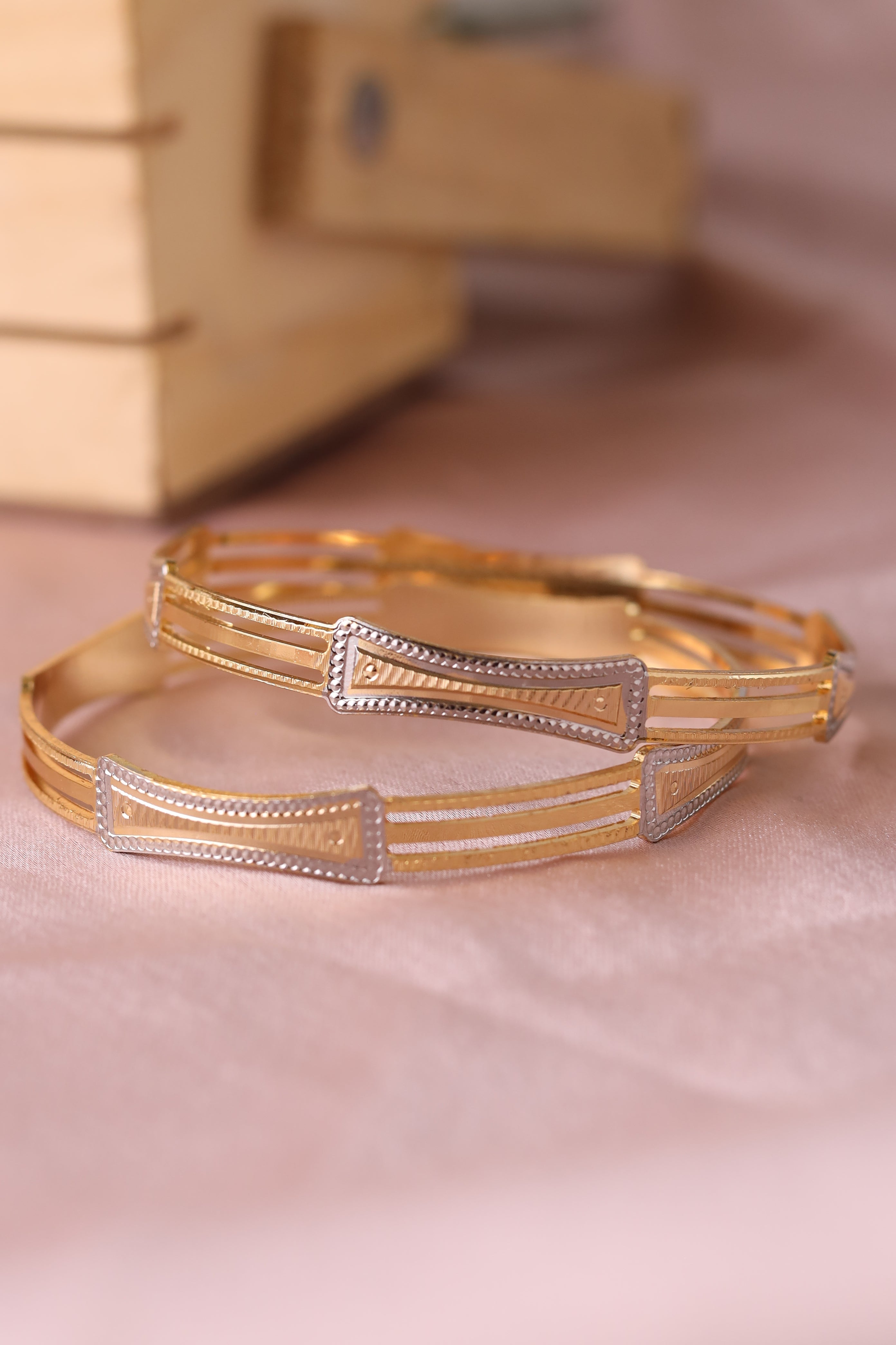 Janki Bangle. ( Set of 2)