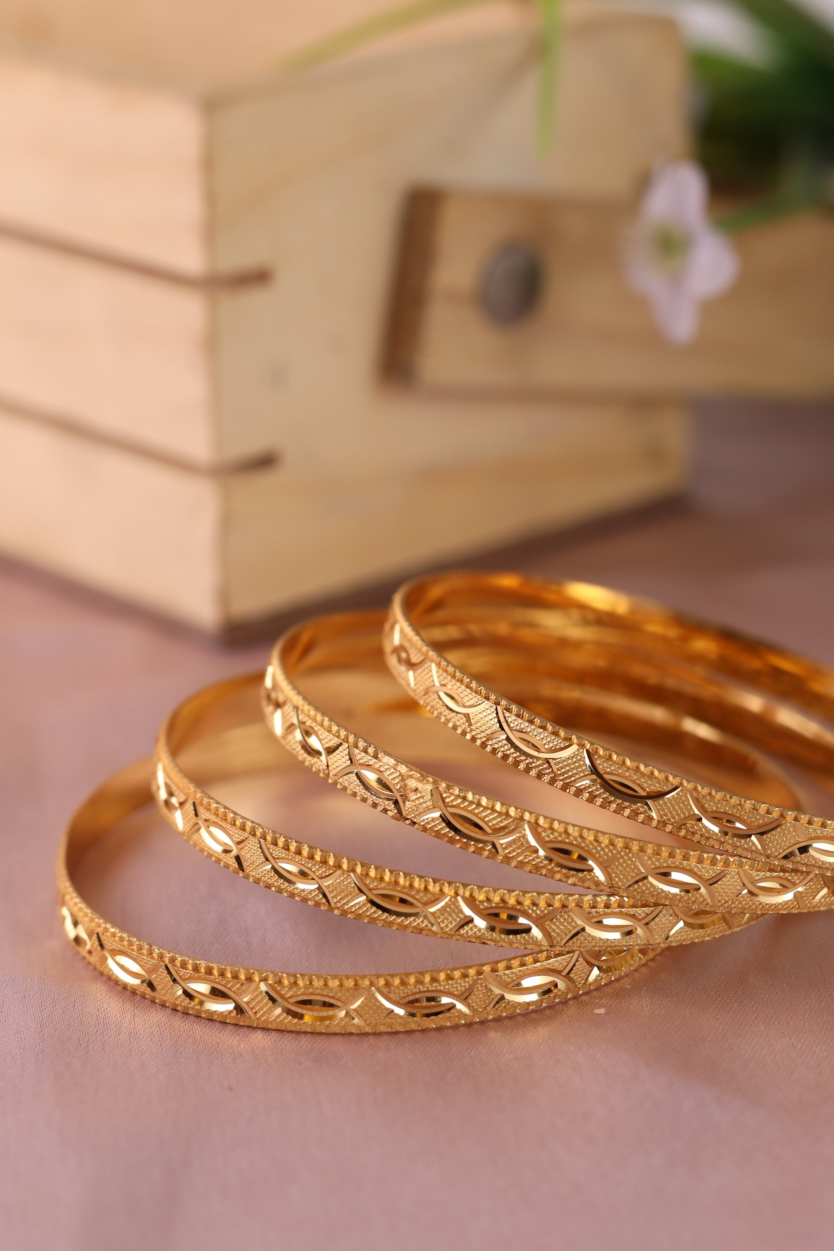 Shilpa Bangle  ( Set of 4)