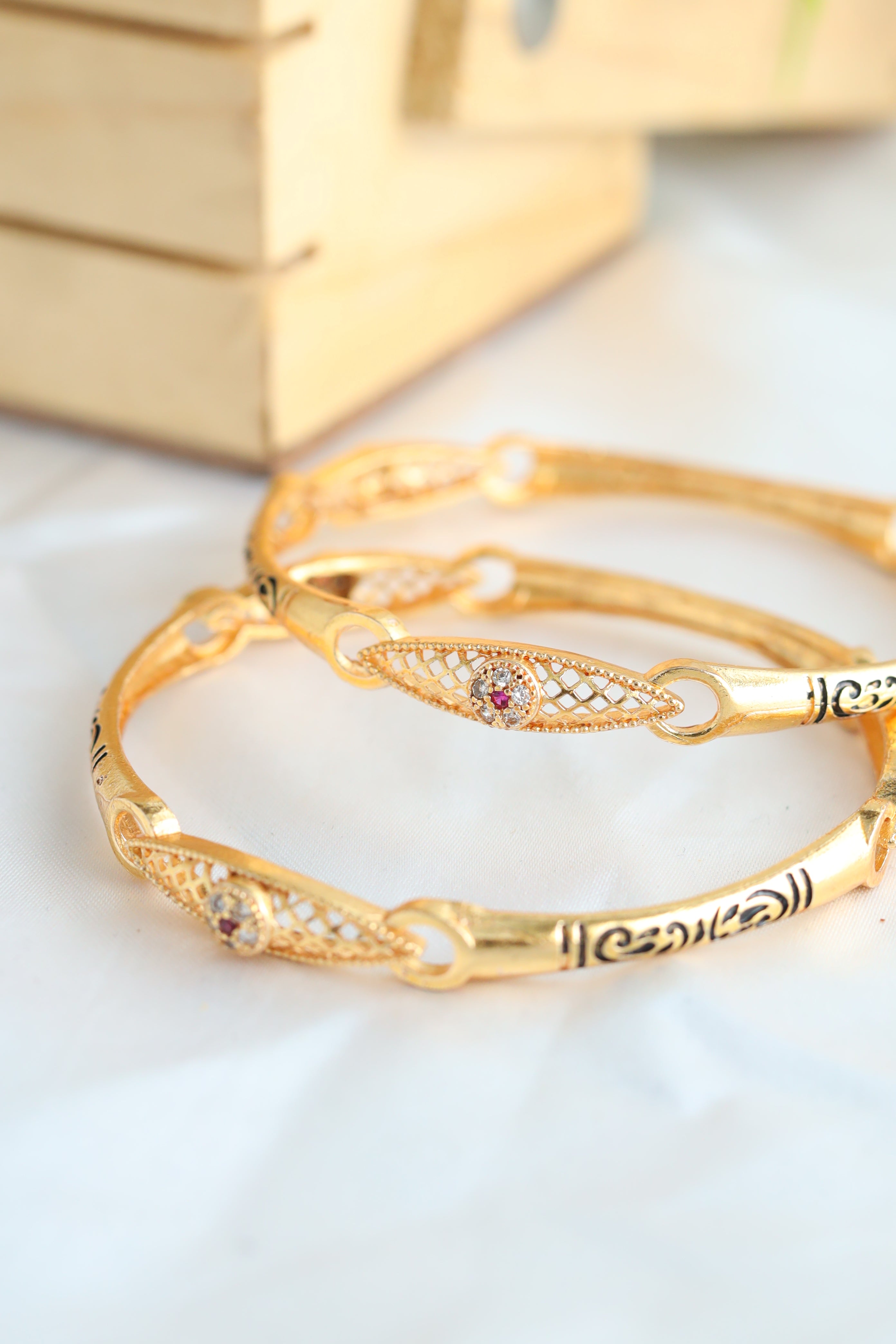 Upasana bangle. (Set of 2)