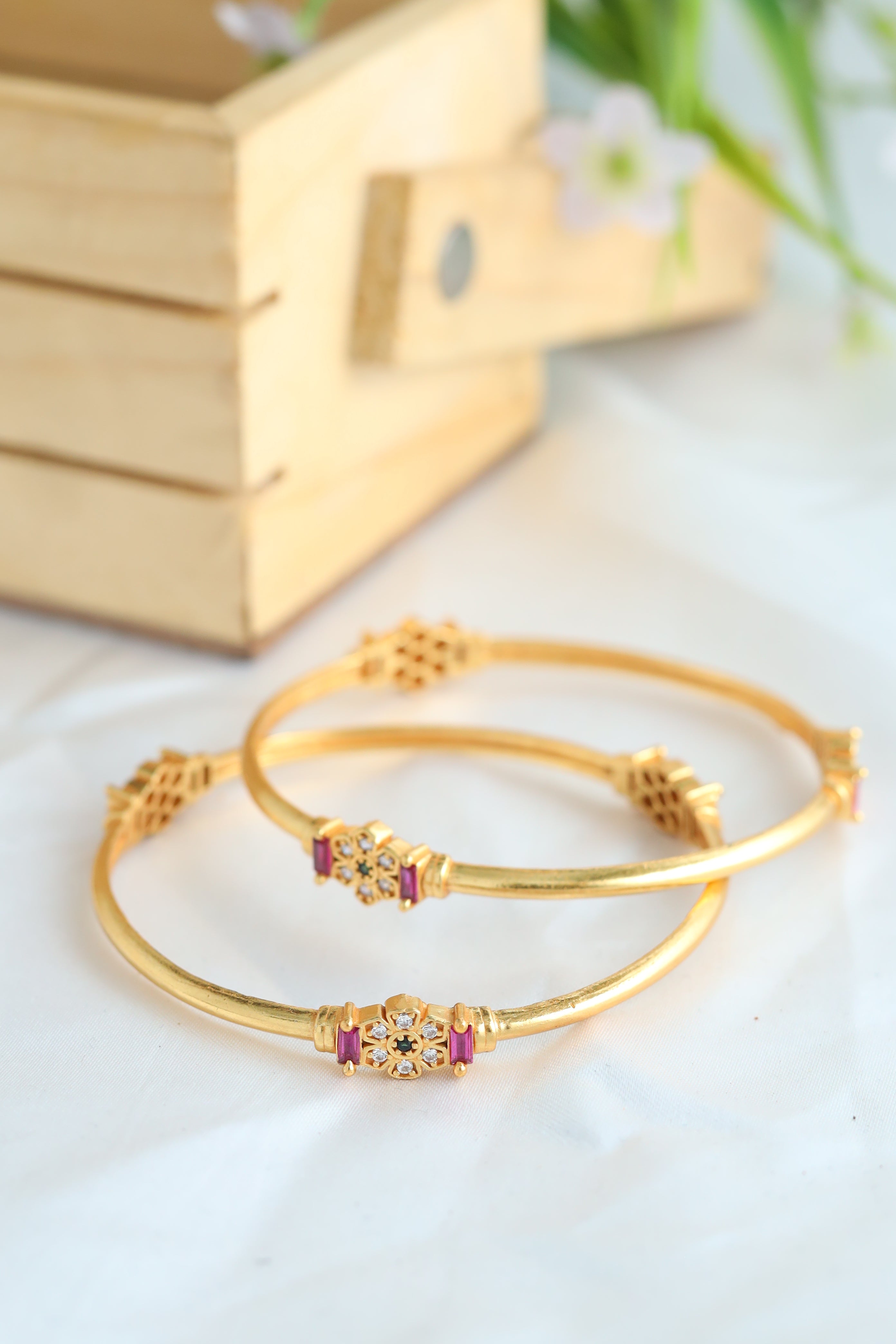 Vanshika Bangle ( Set of 2 )