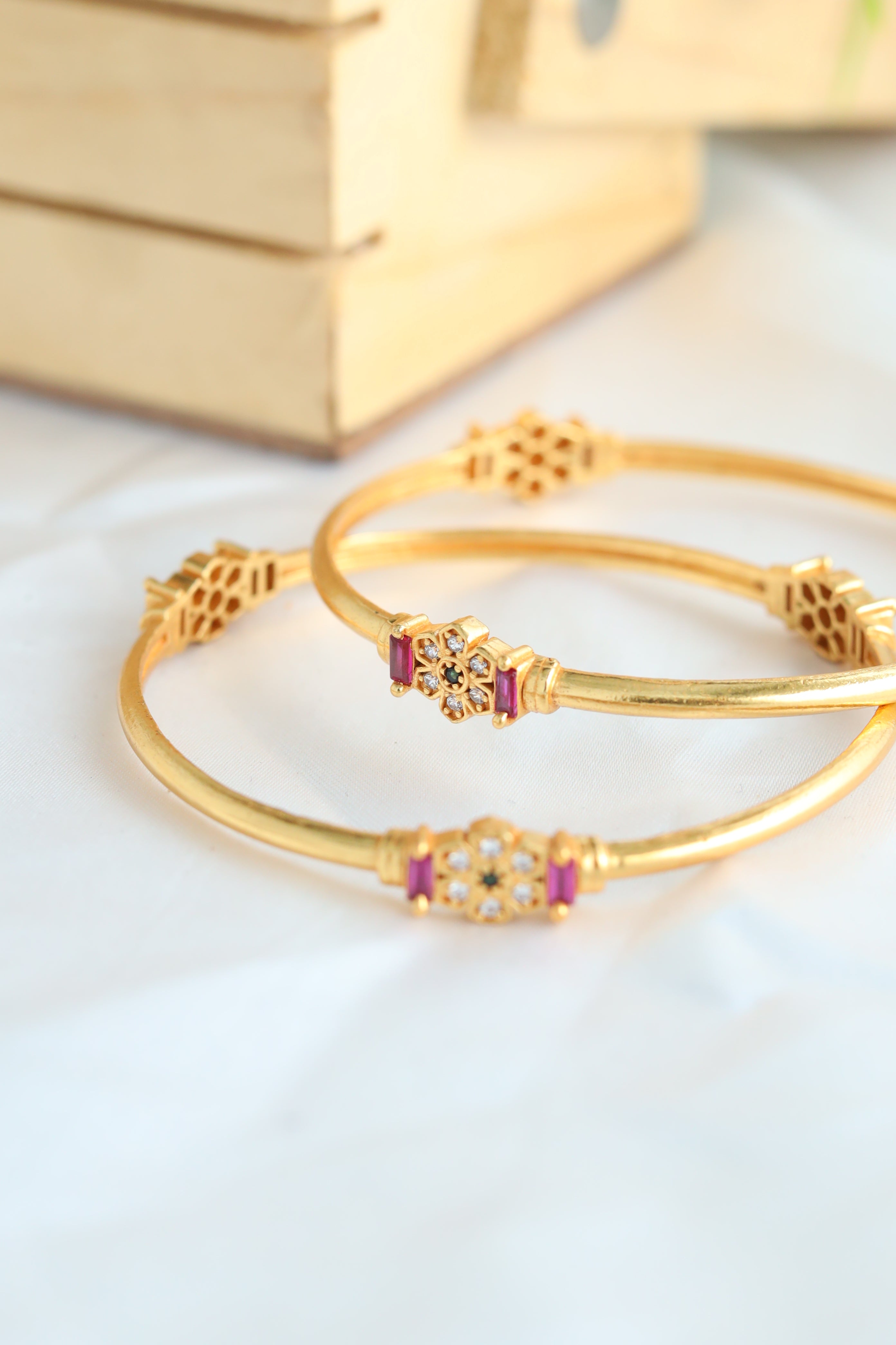 Vanshika Bangle ( Set of 2 )