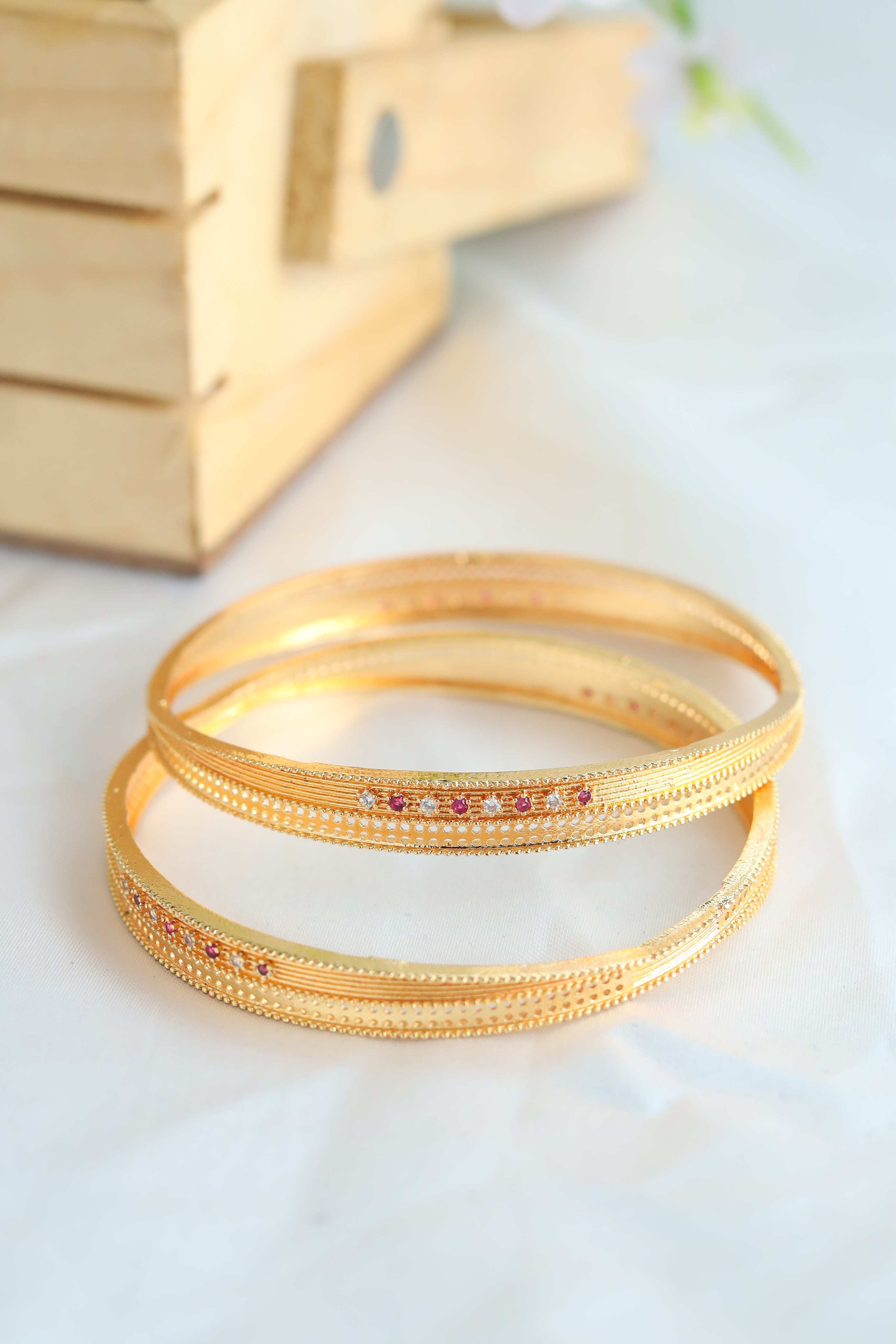 Aashvi Bangle ( Set of 2)