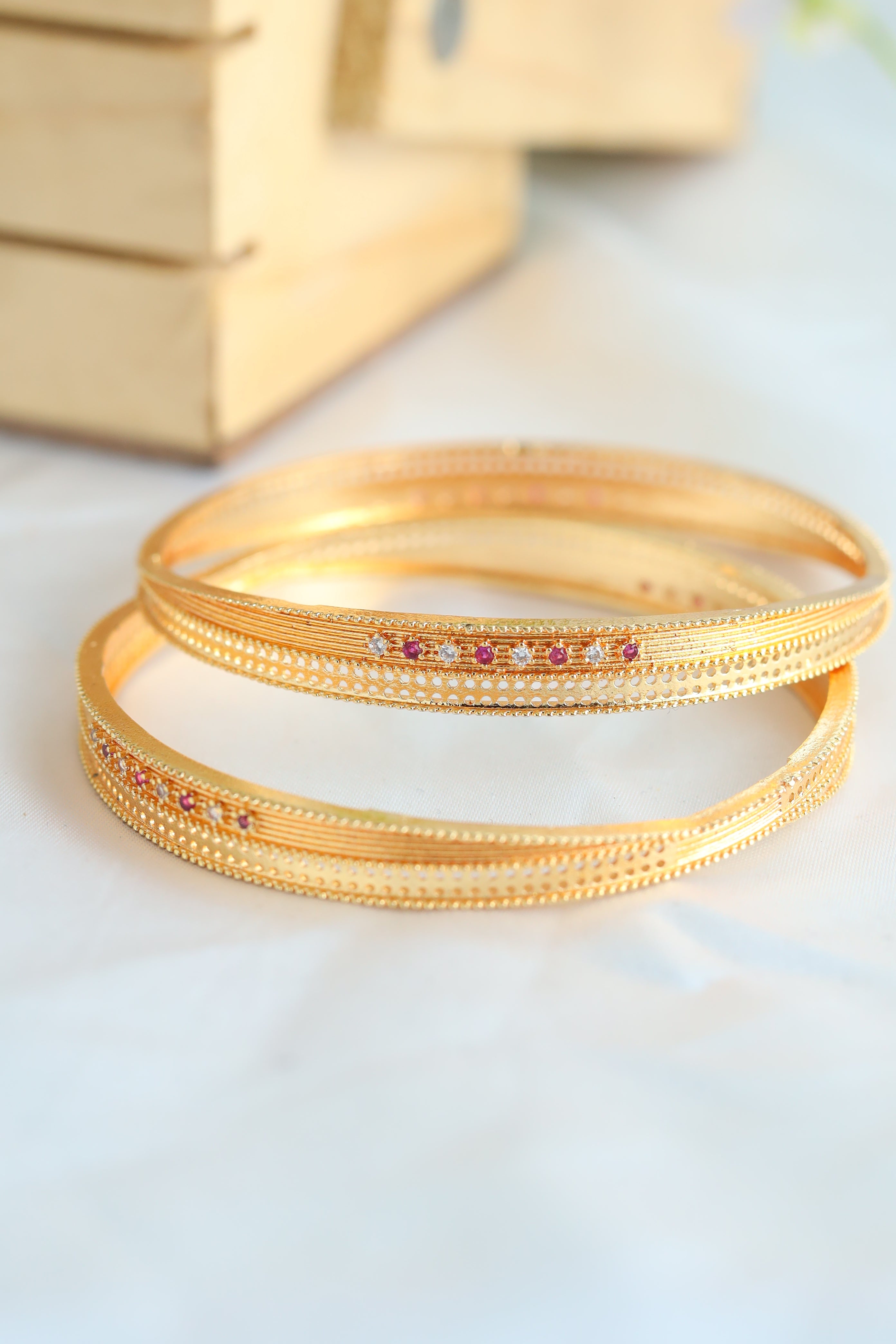 Aashvi Bangle ( Set of 2)