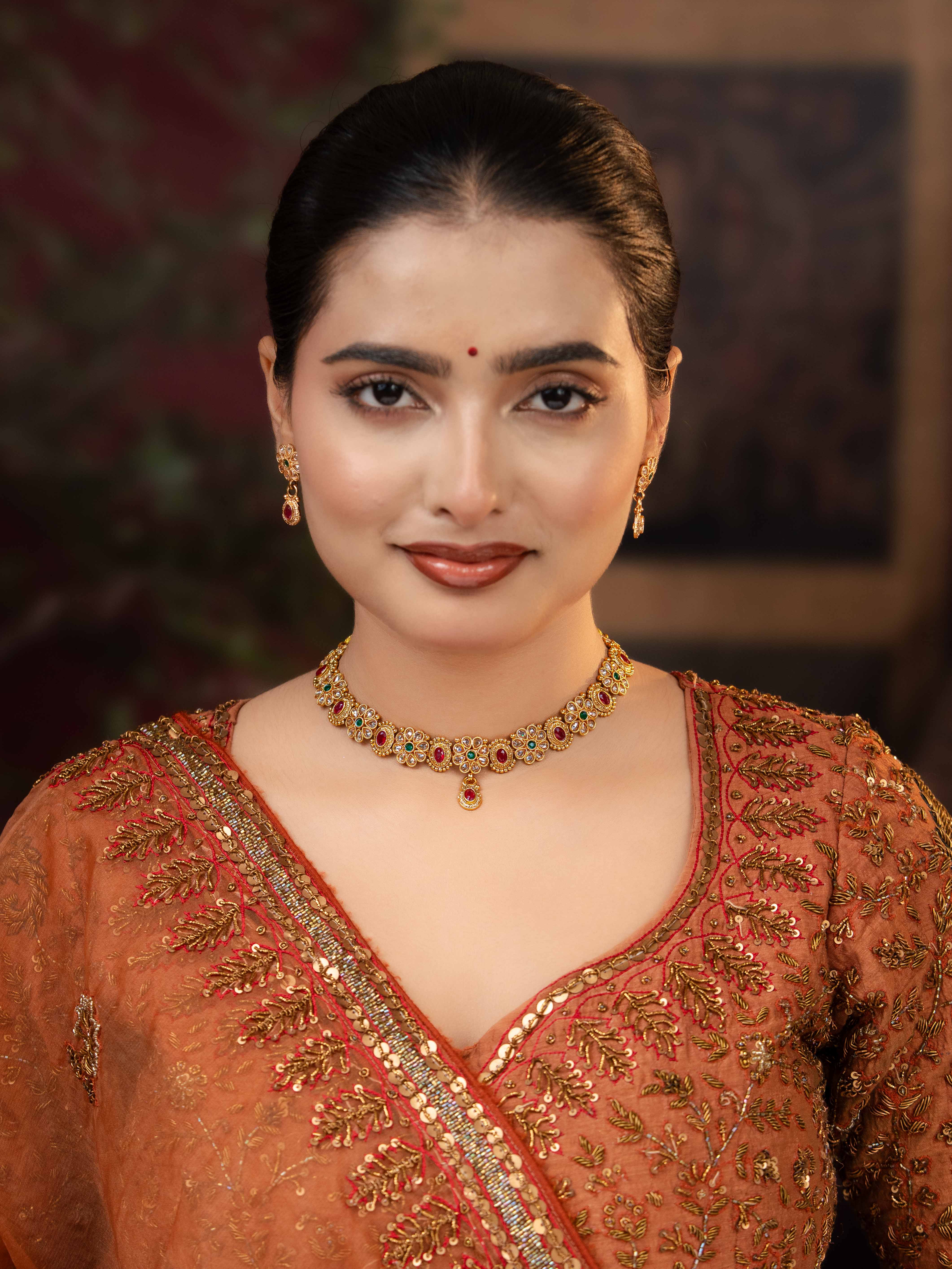 Hansika Necklace Set