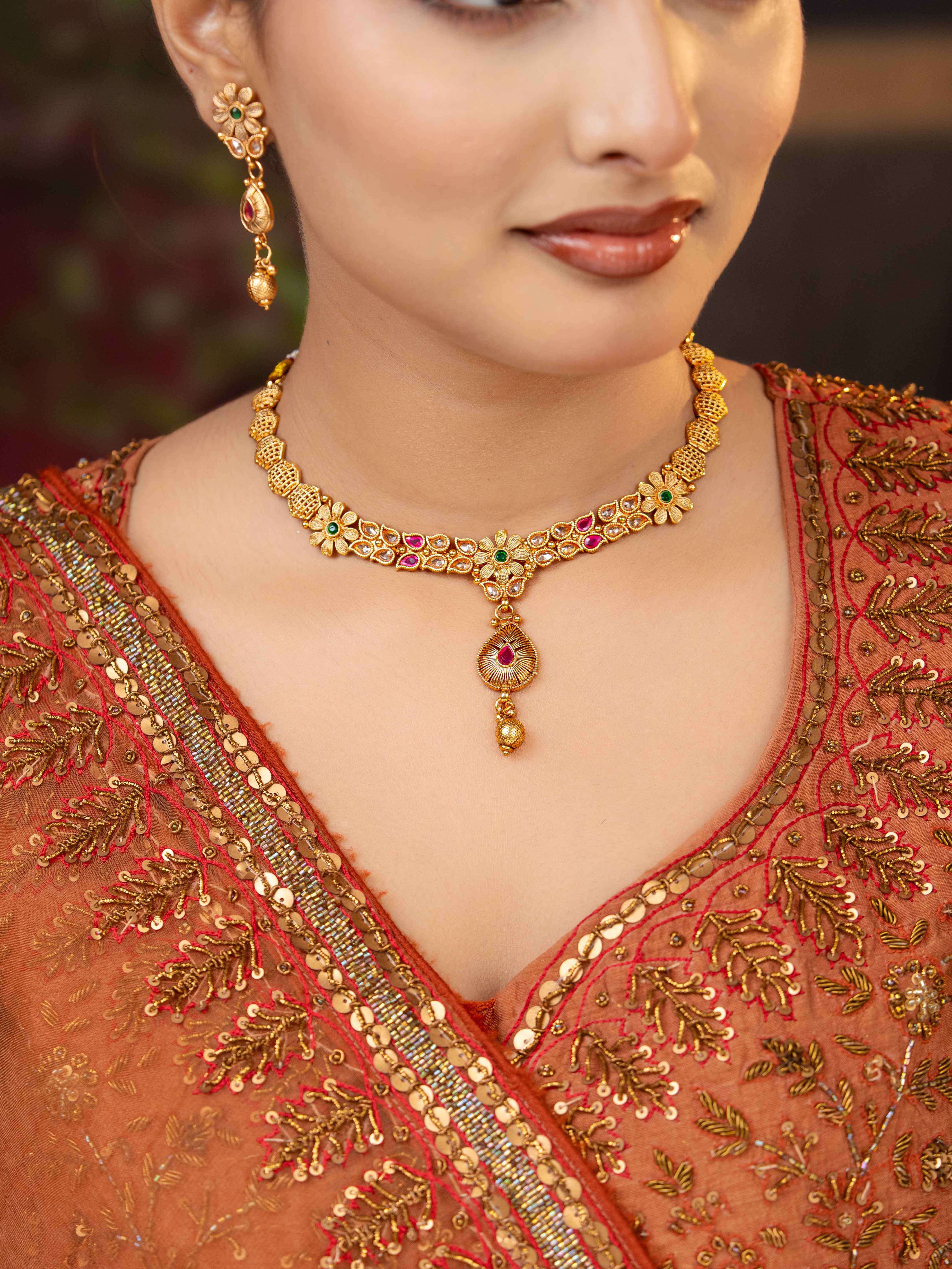 Eshwari Necklace Set