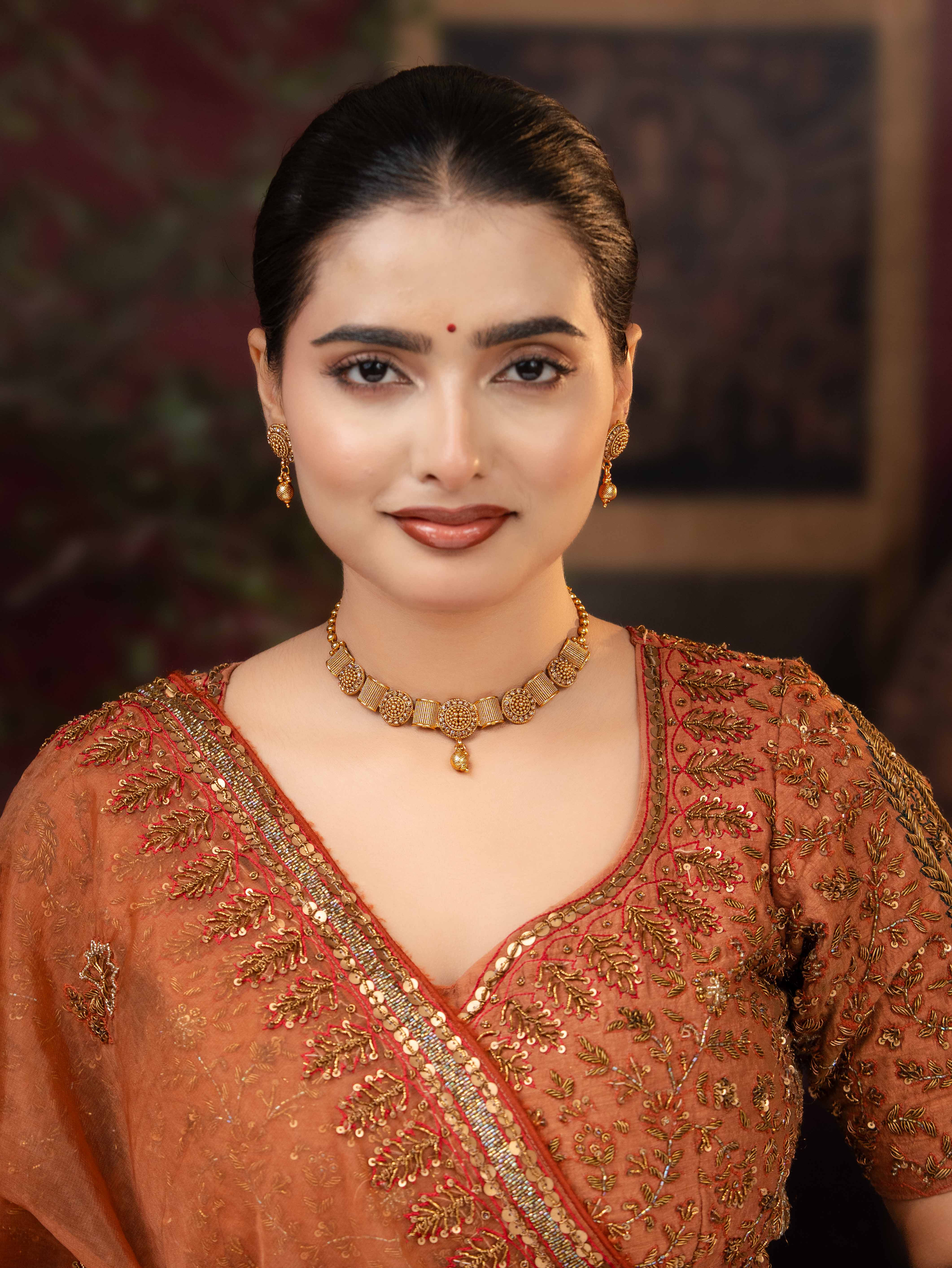 Jivika Necklace Set