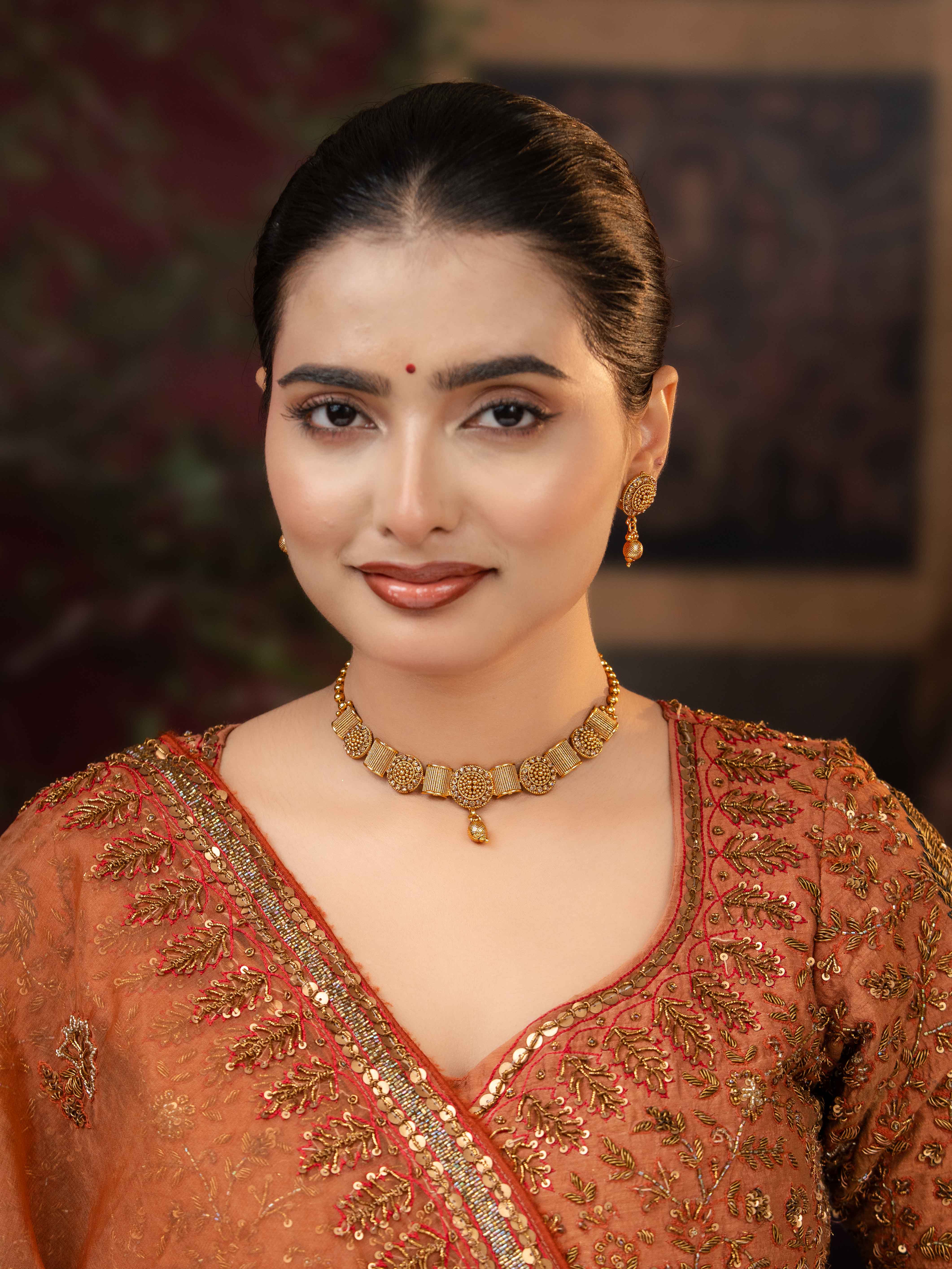 Jivika Necklace Set