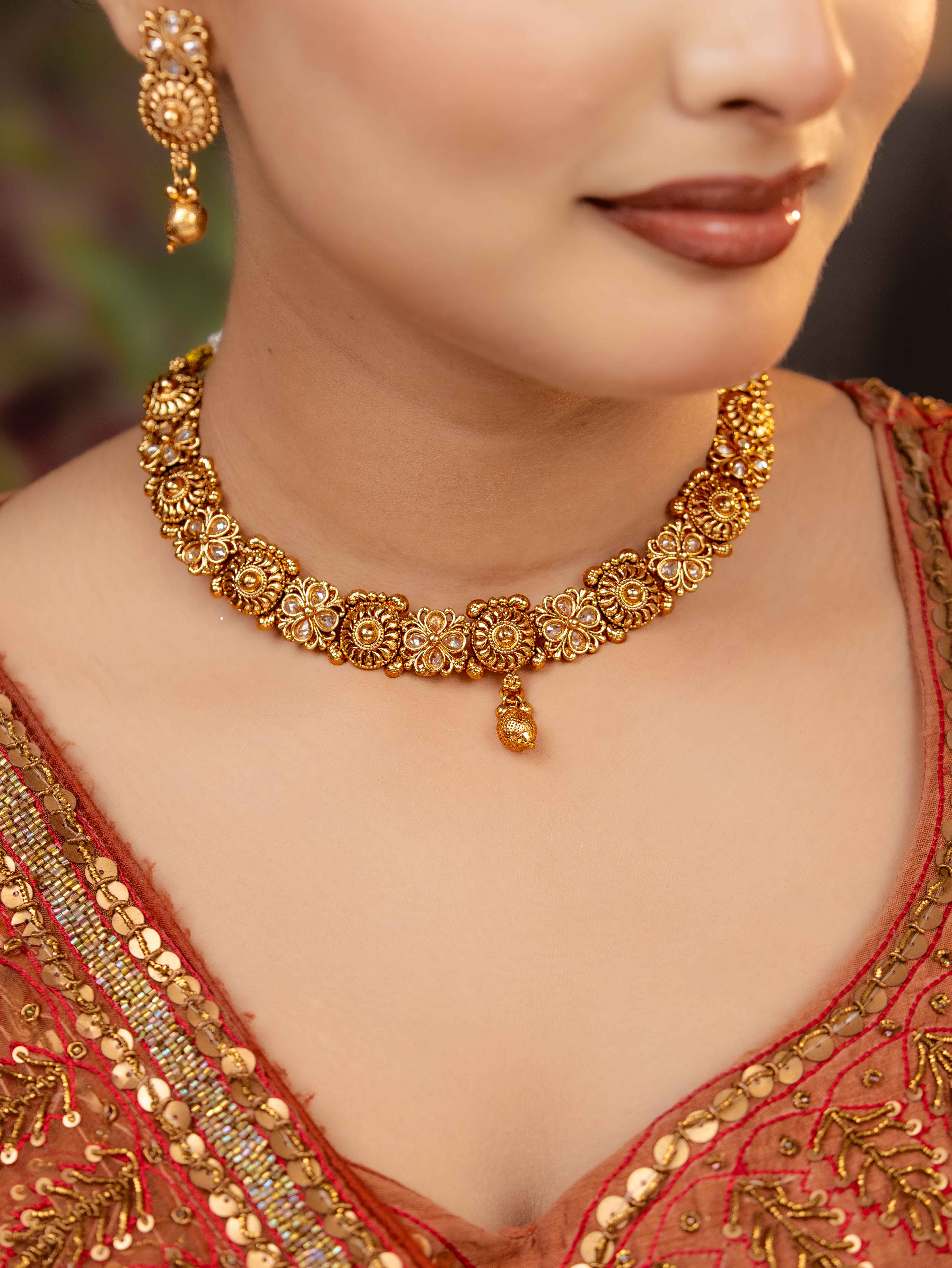 Devika Necklace Set