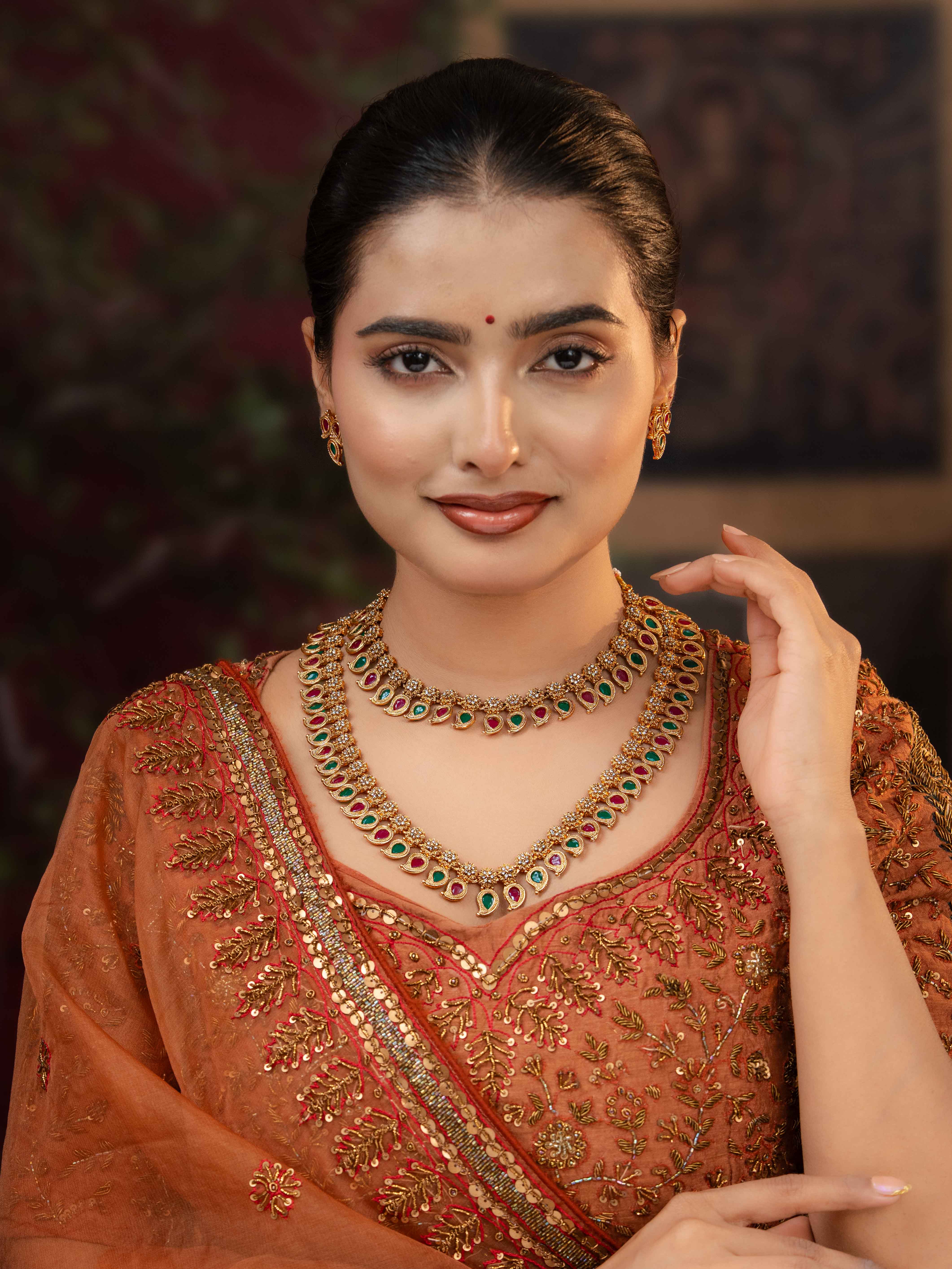 Riwaayat Necklace Set