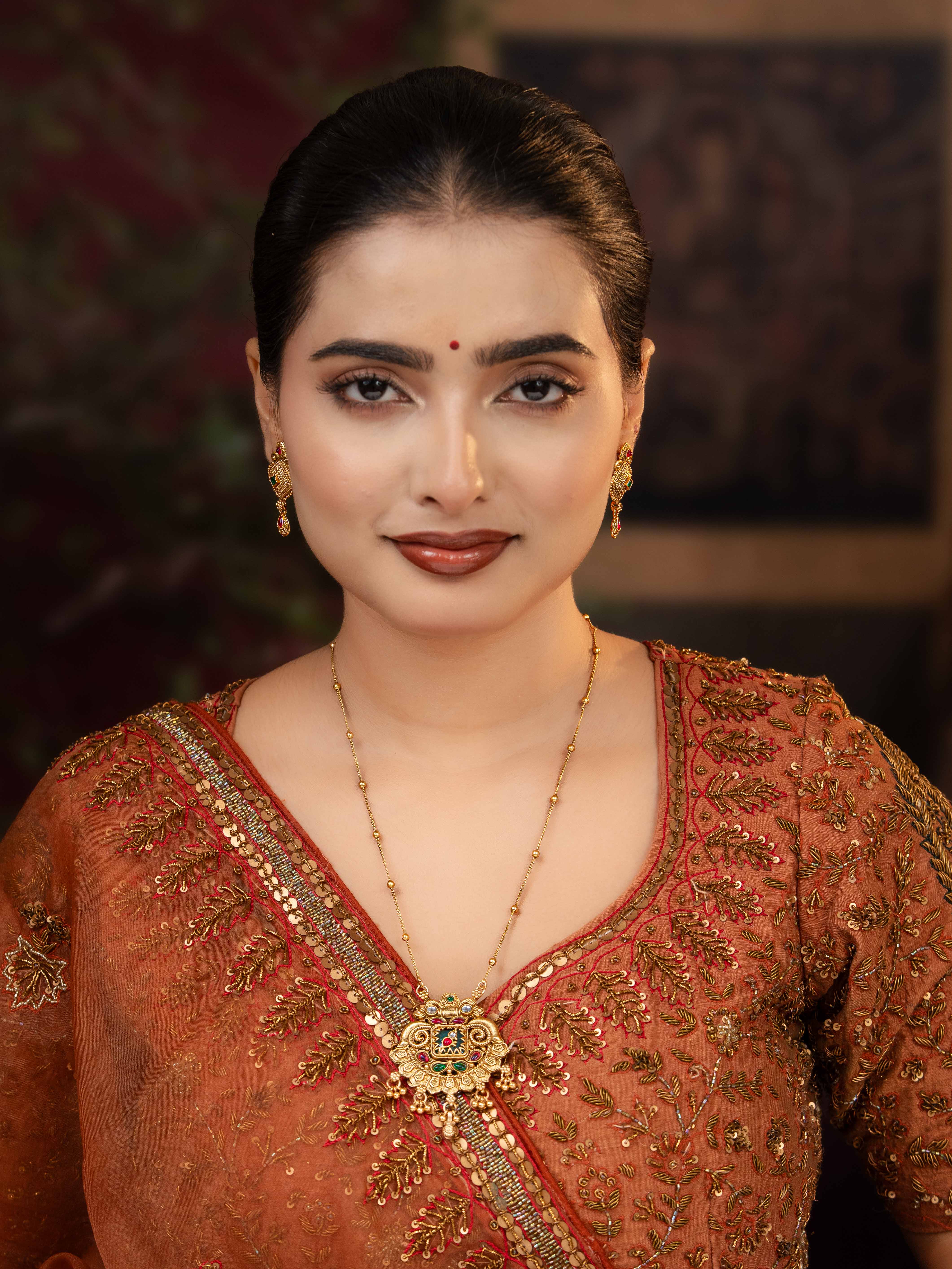 Urvika Necklace Set