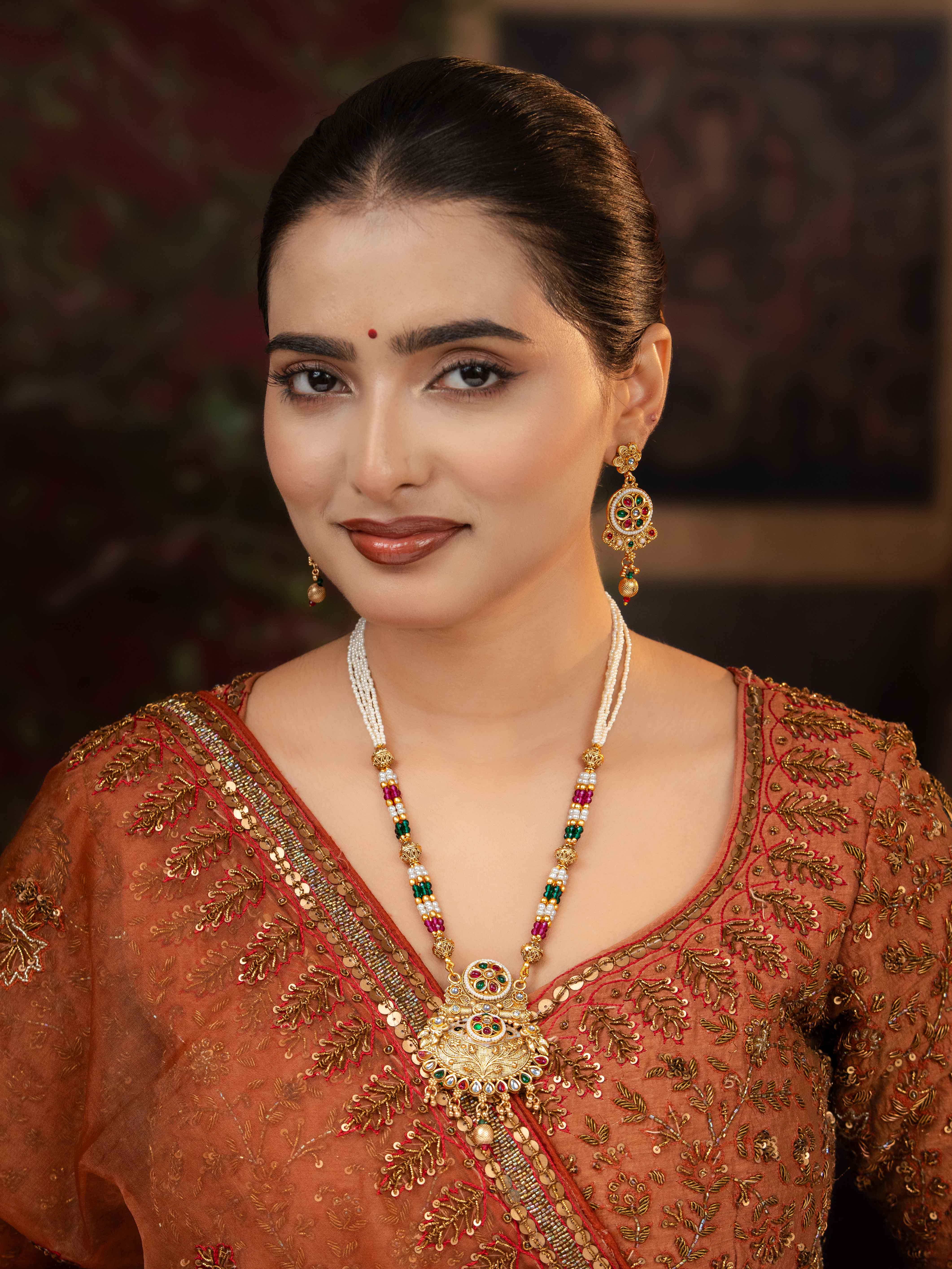 Kanakriti Necklace Set