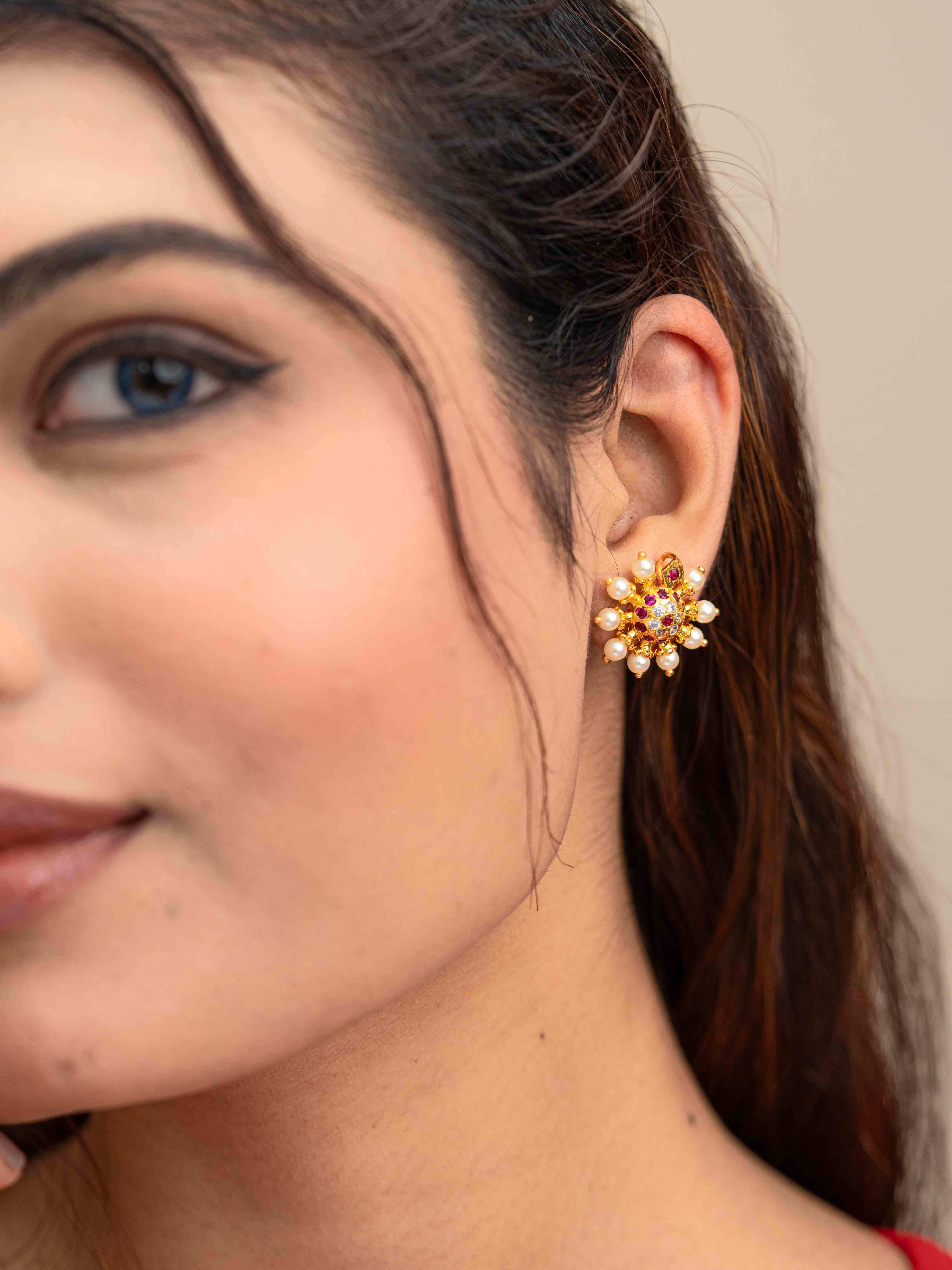 Sakhi Kudi Earrings