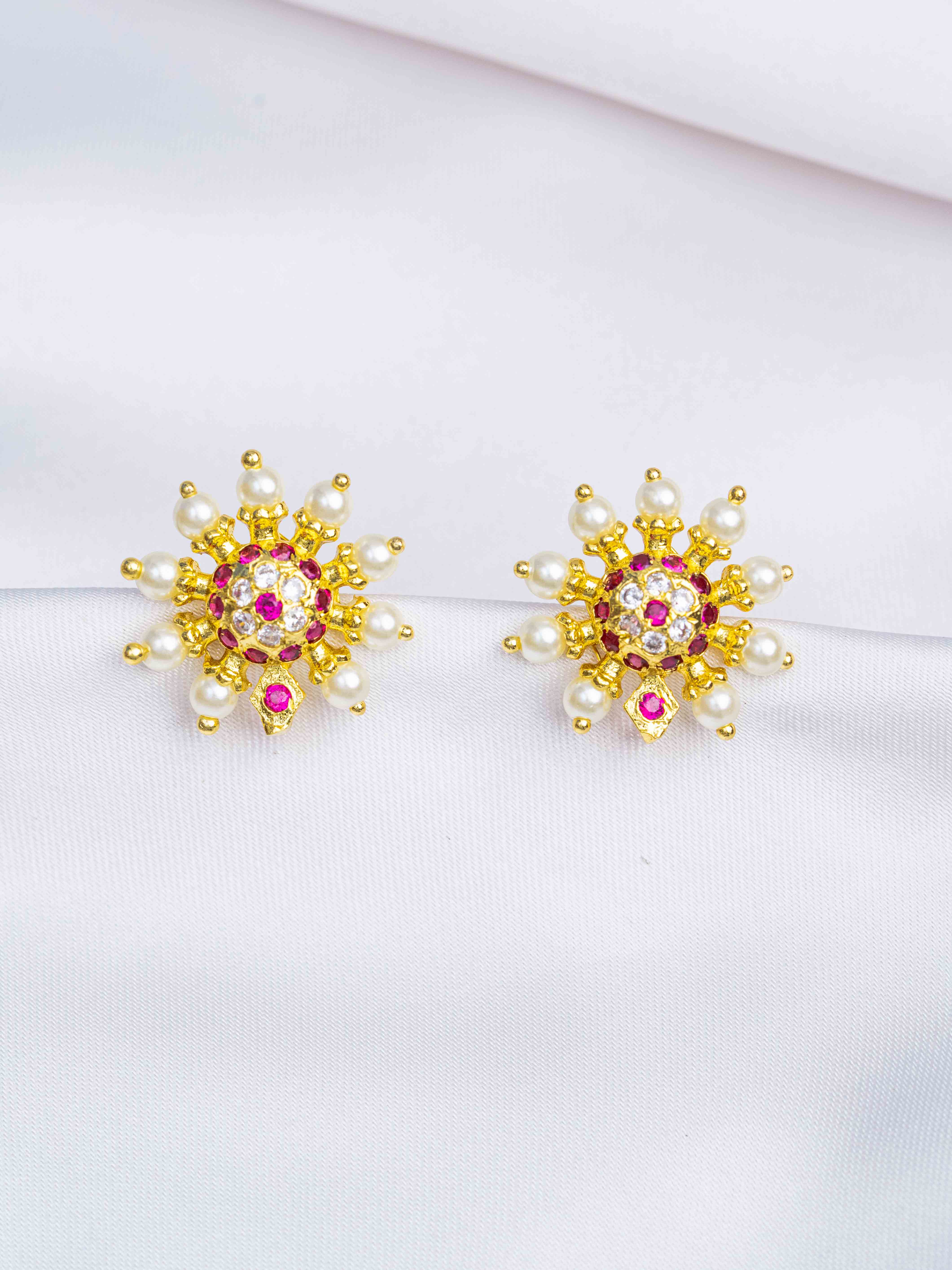 Sakhi Kudi Earrings