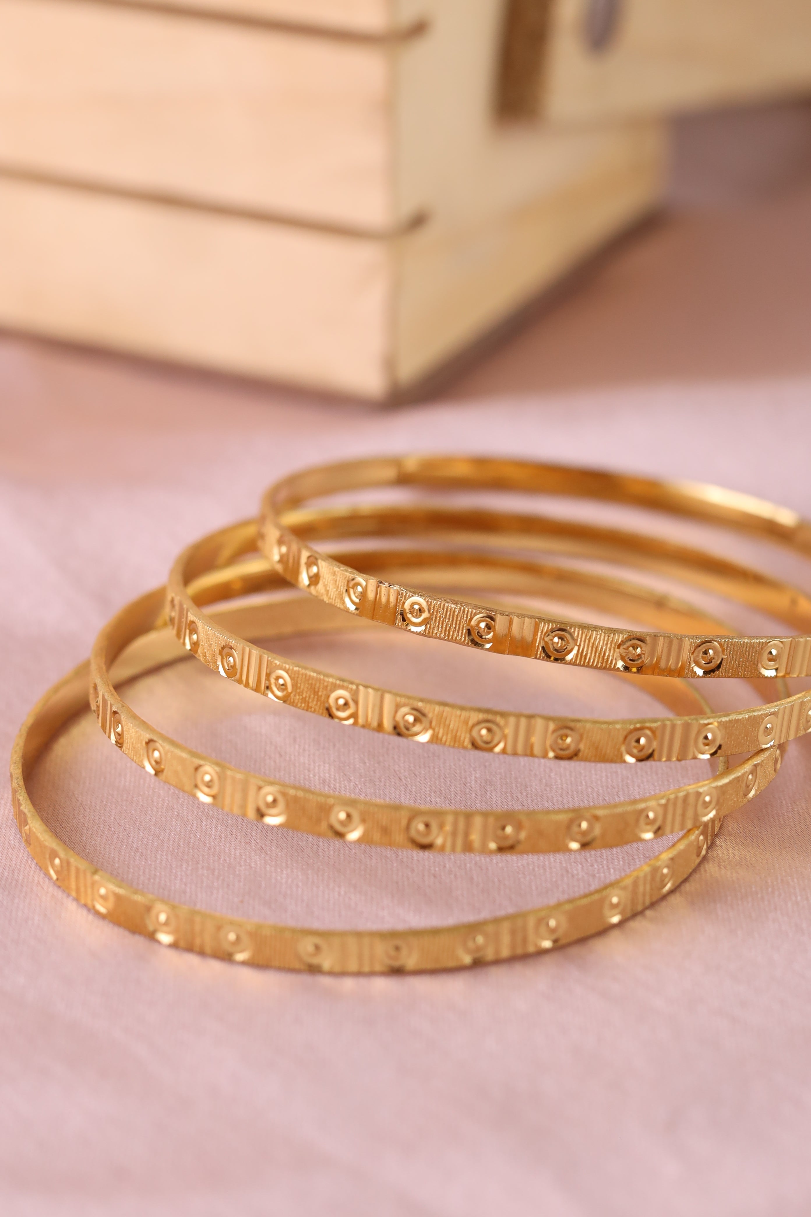 Sana Bangle ( Set of 4 )