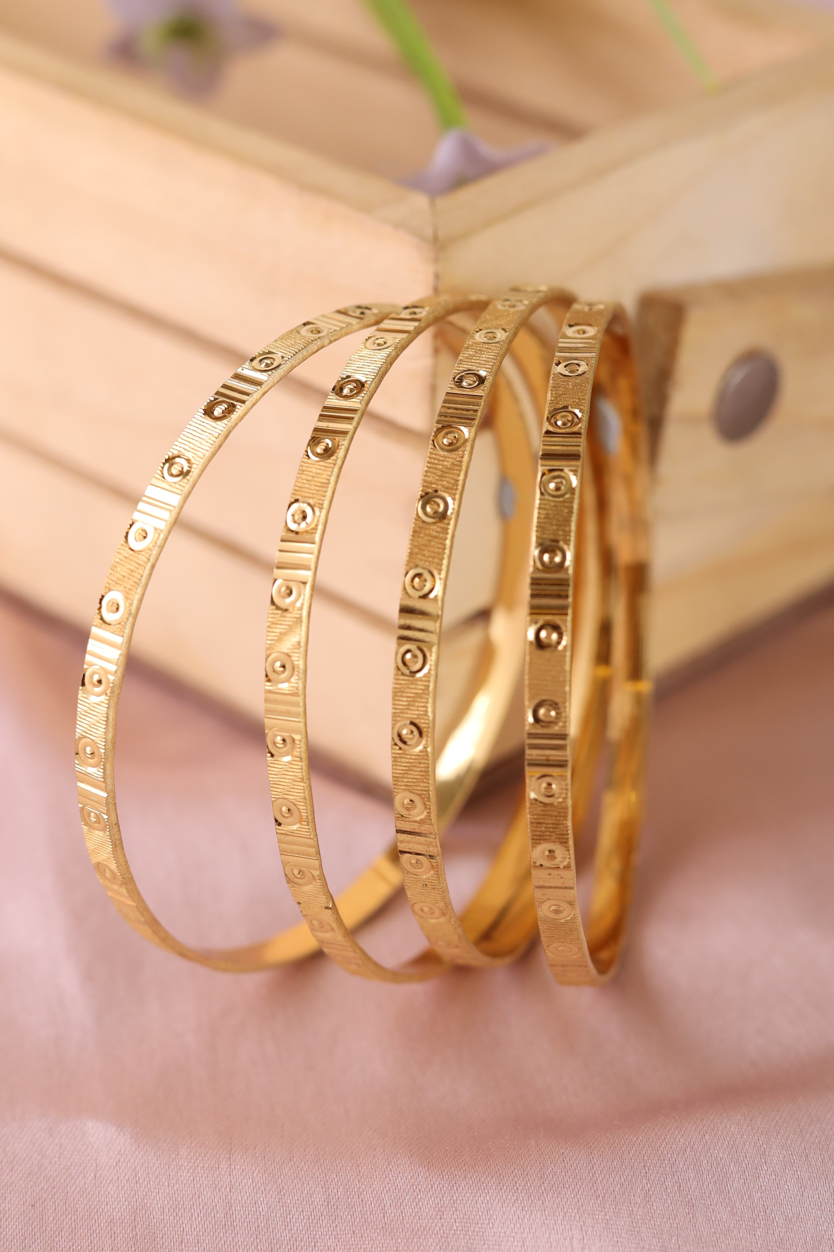 Sana Bangle ( Set of 4 )