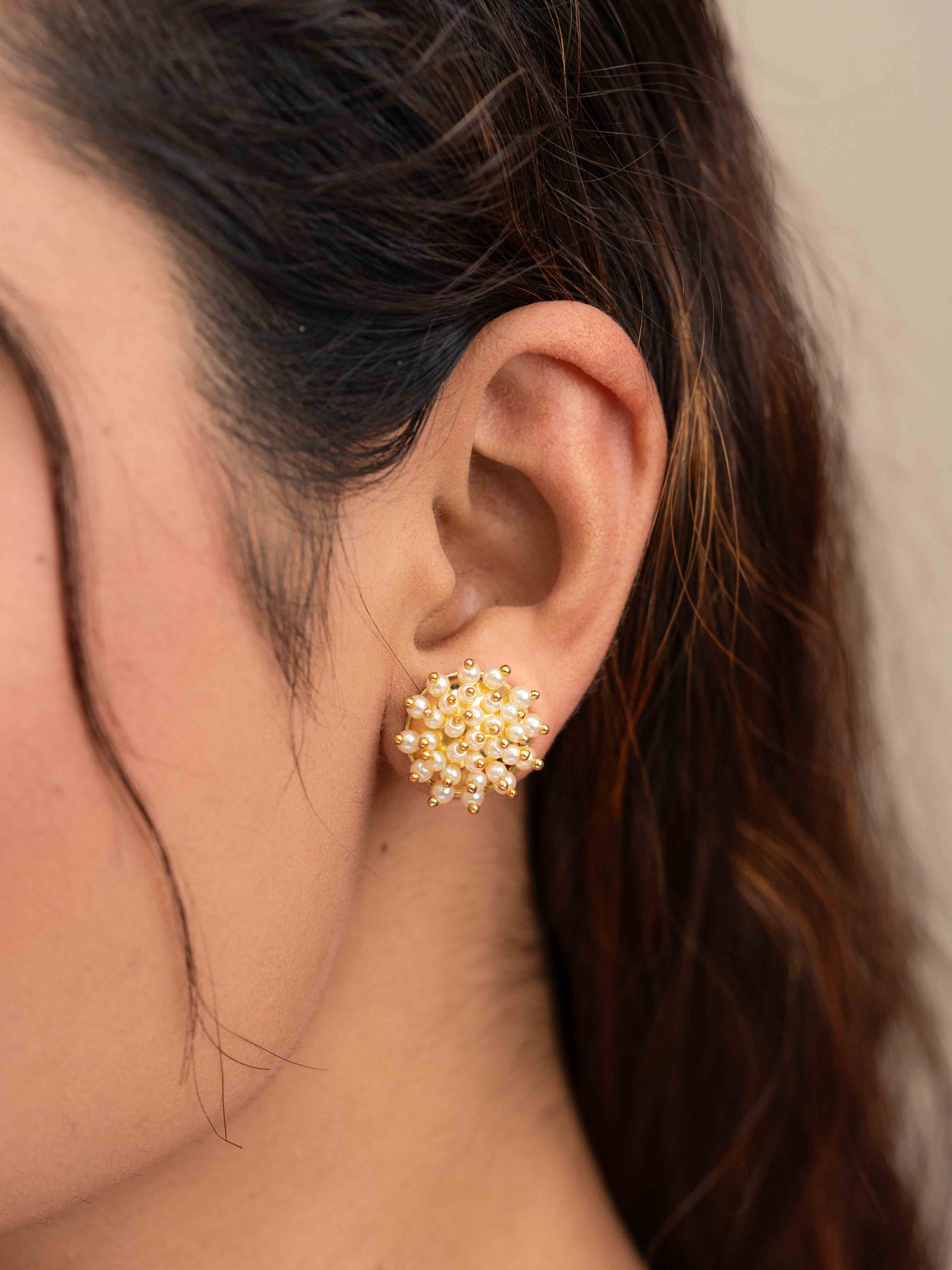 Savitri Kudi Earrings