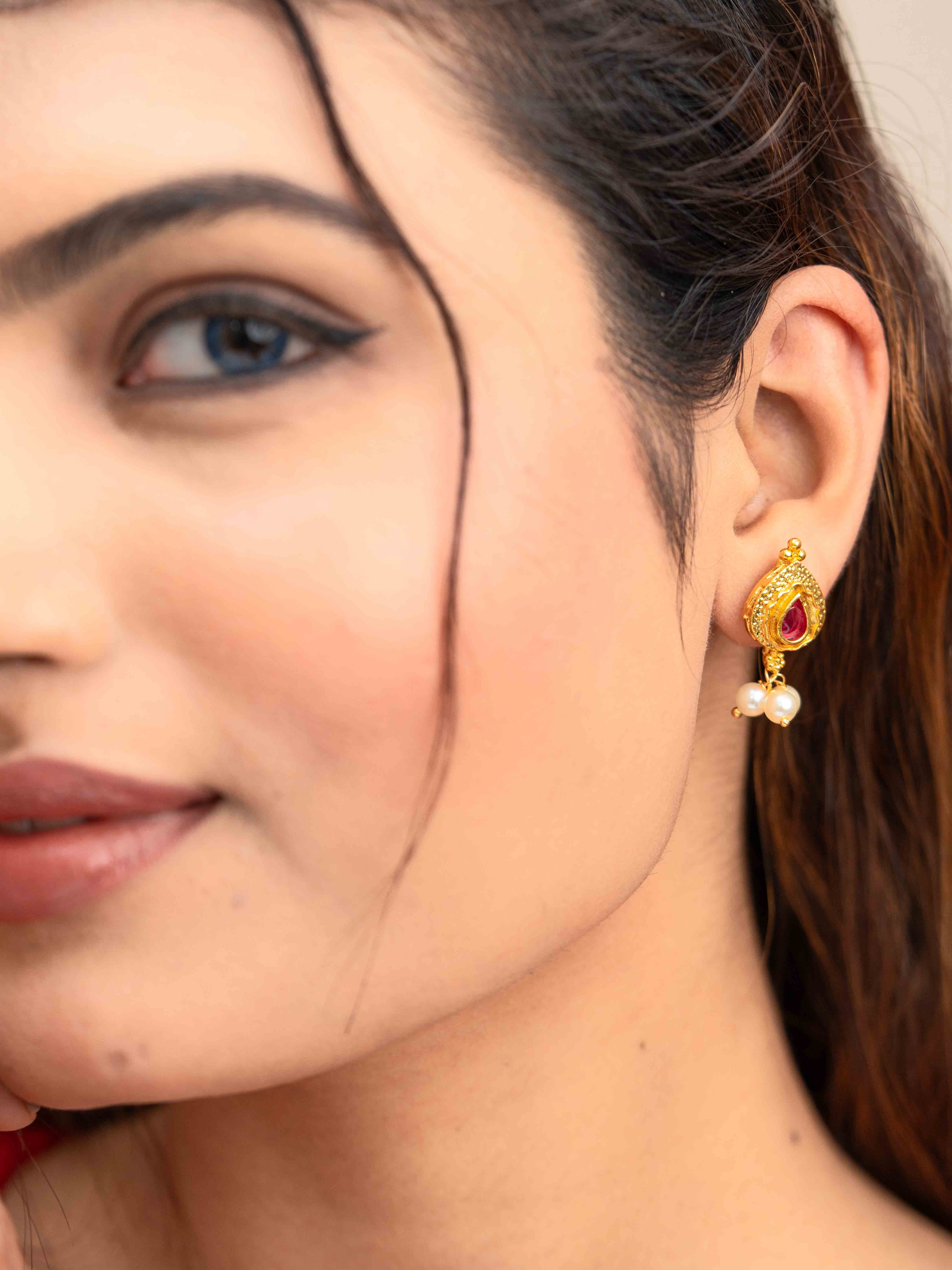 Sugandha Kudi Earrings