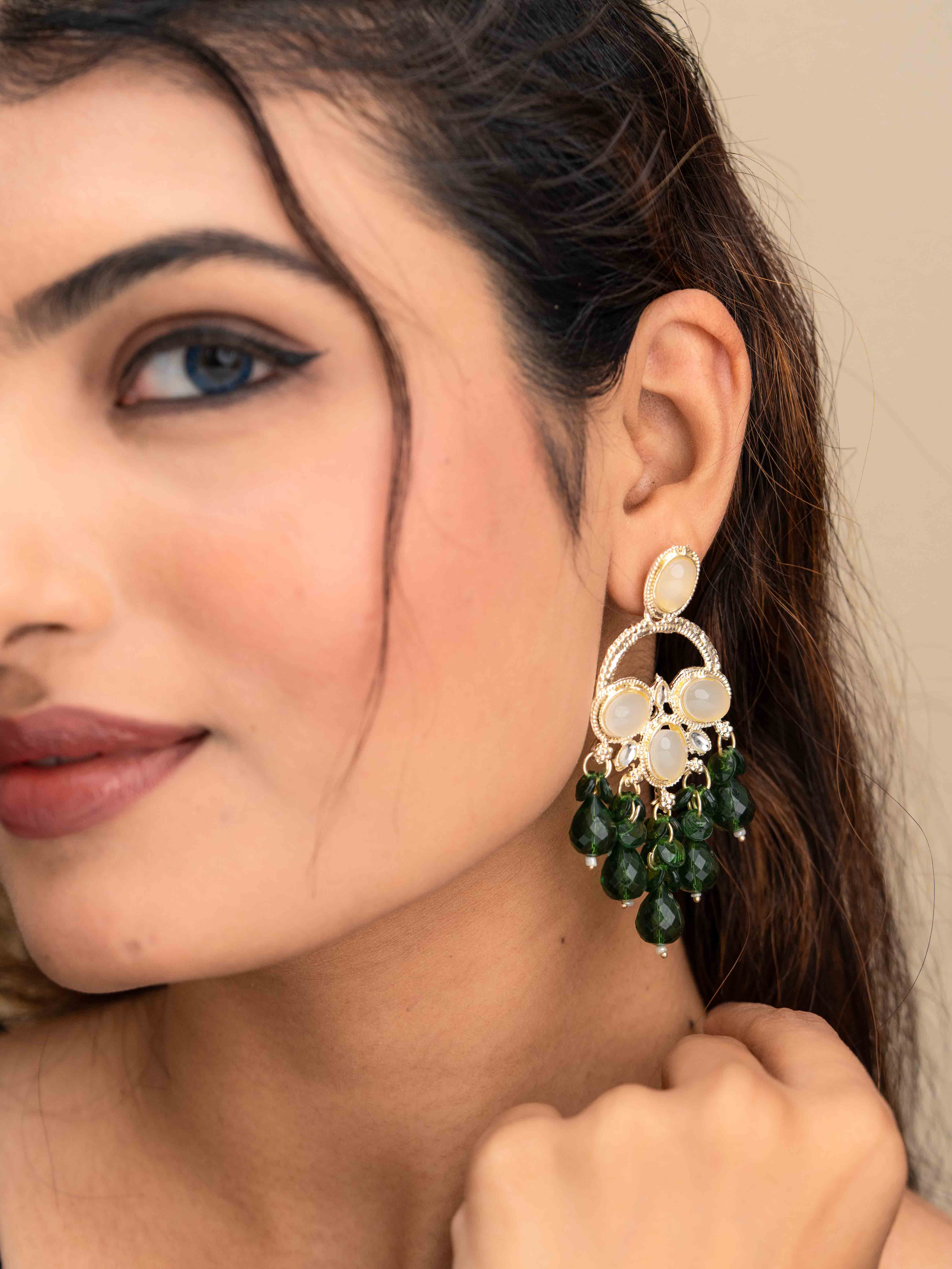 Suhasini Chandbalis