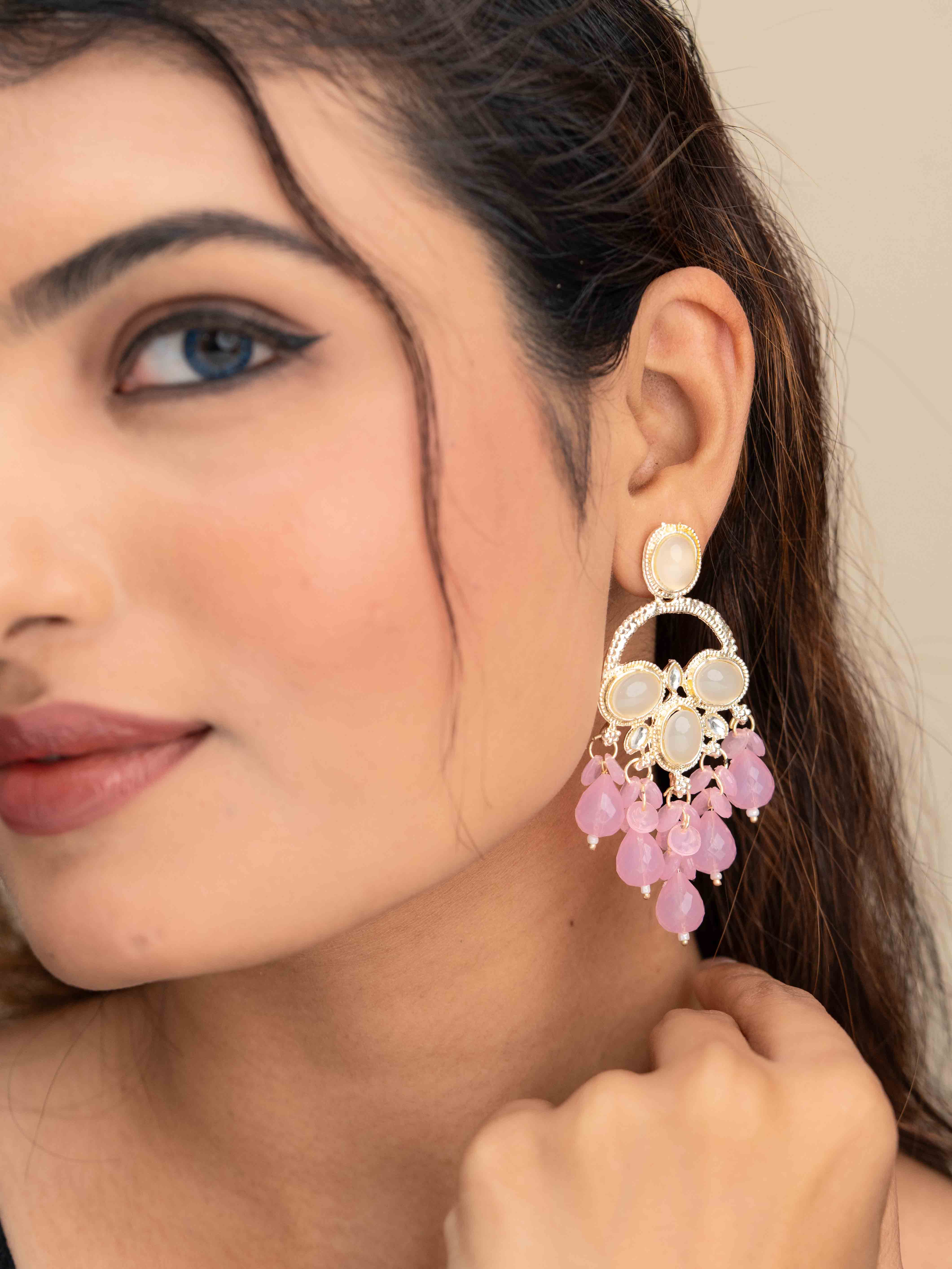Suhasini Chandbalis