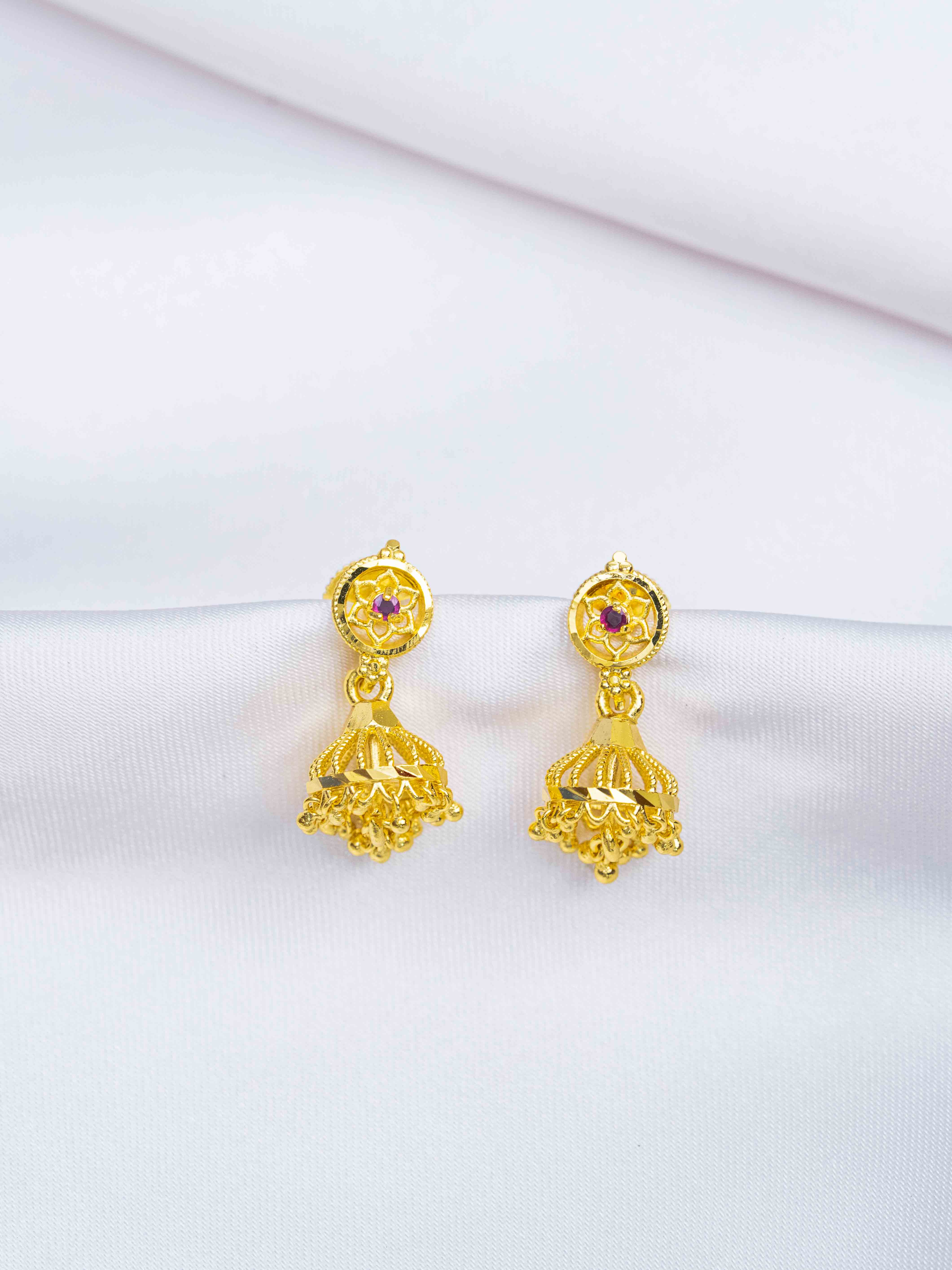 Swarni Kudi Earrings