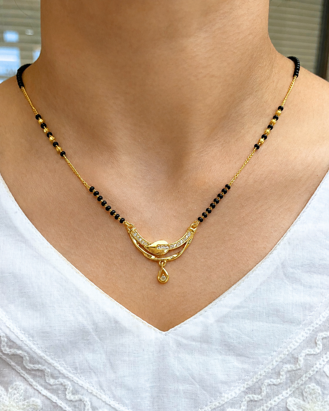 Adhira Mangalsutra