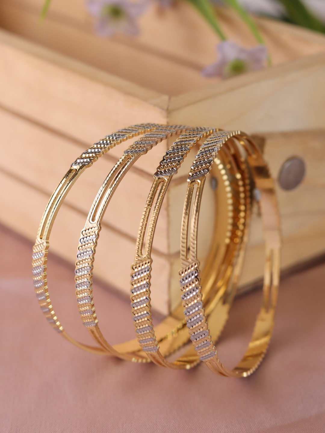 Madhuri Designer Bangle ( Set of 4 )