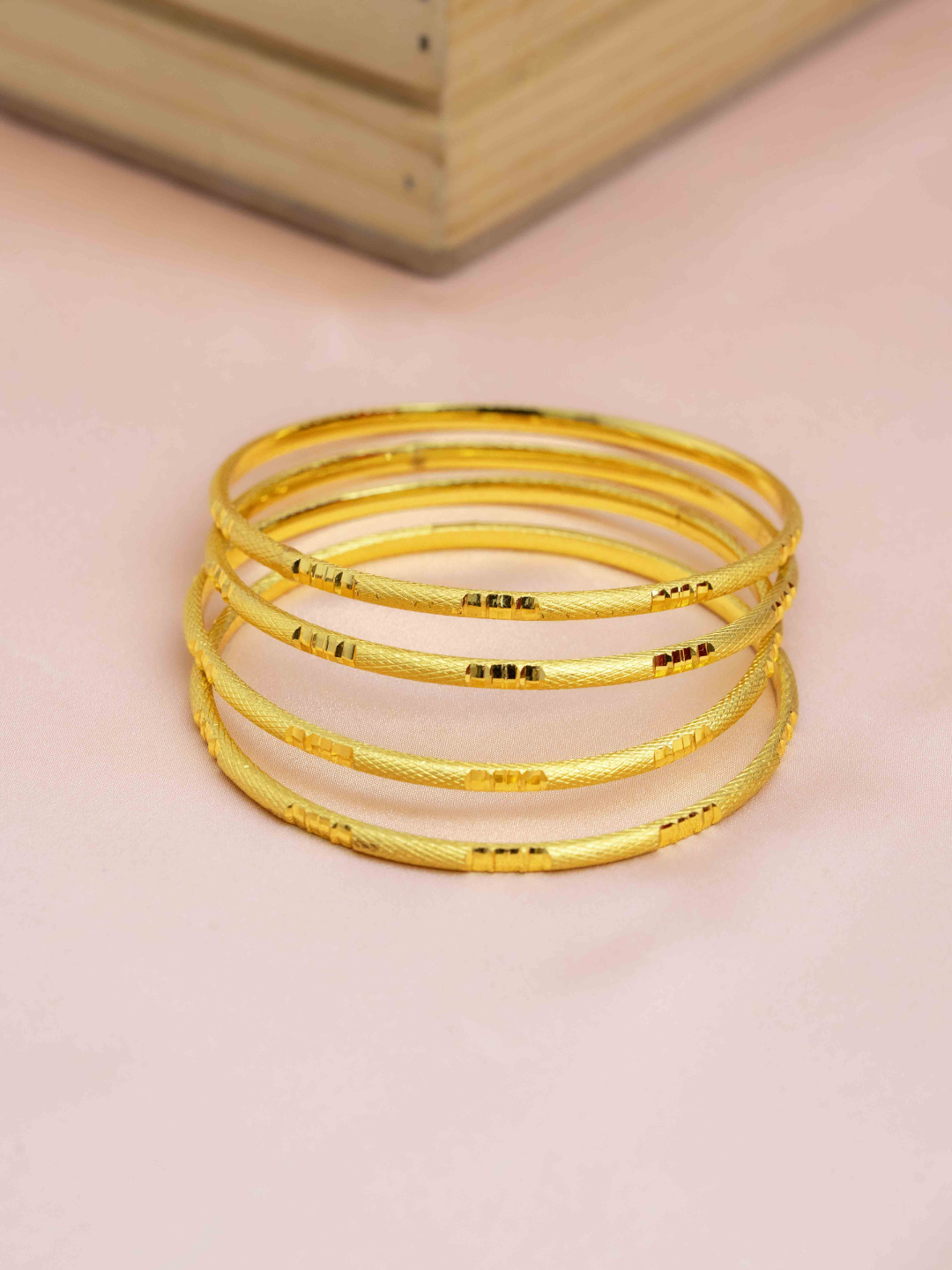 Nirupa Bangle (Set Of 4)