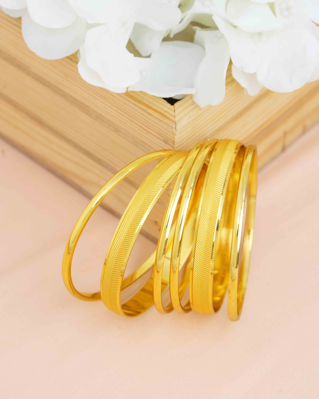Tejaswi Bangle ( Set Of 6 )