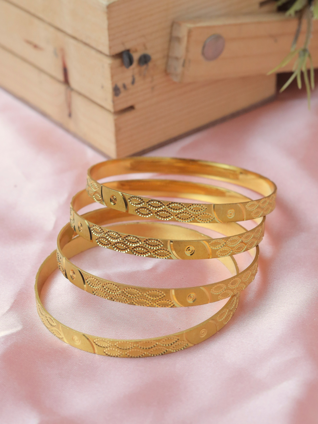 Juhi Bangle.  (Set of 4)