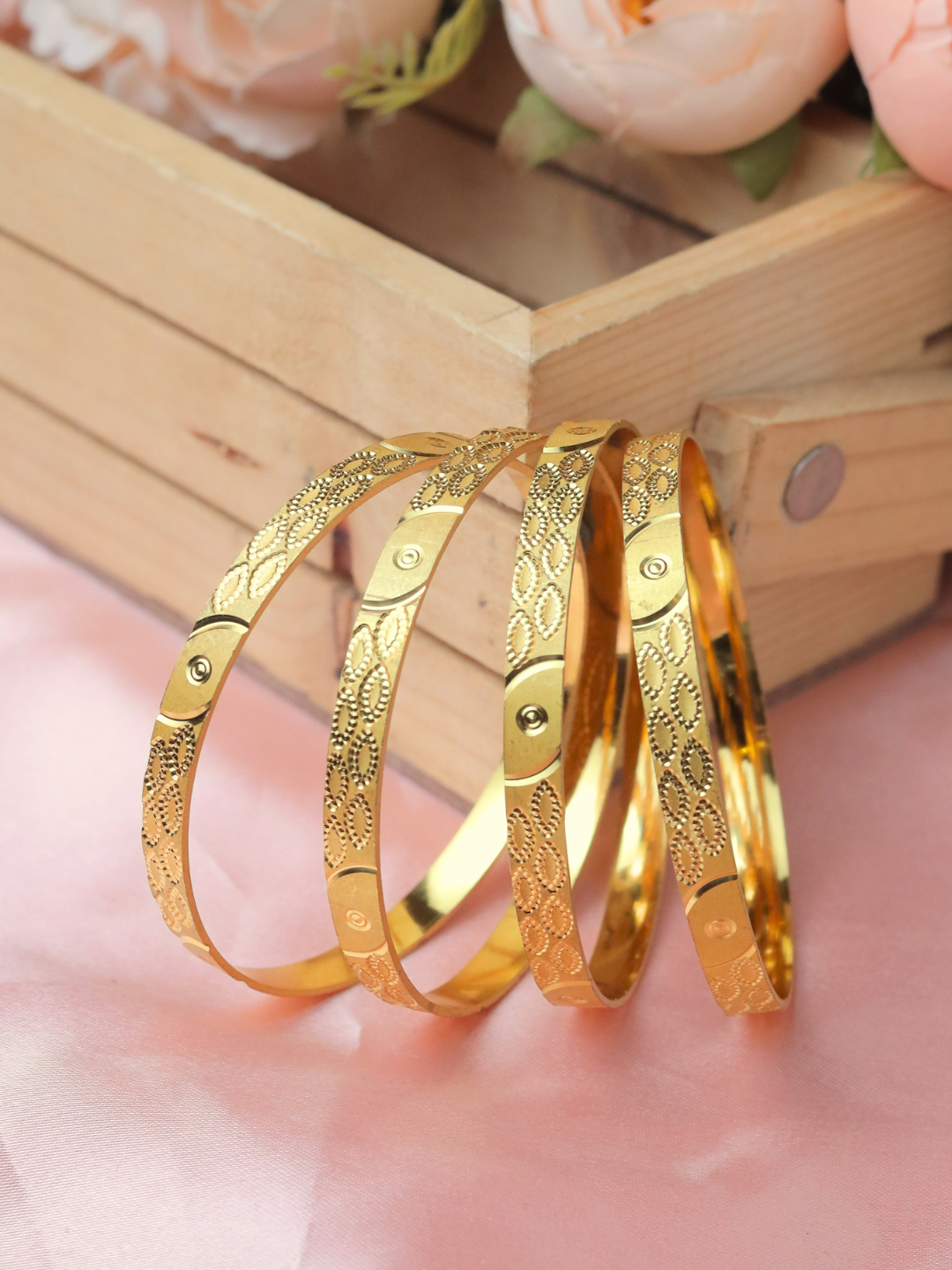 Juhi Bangle.  (Set of 4)