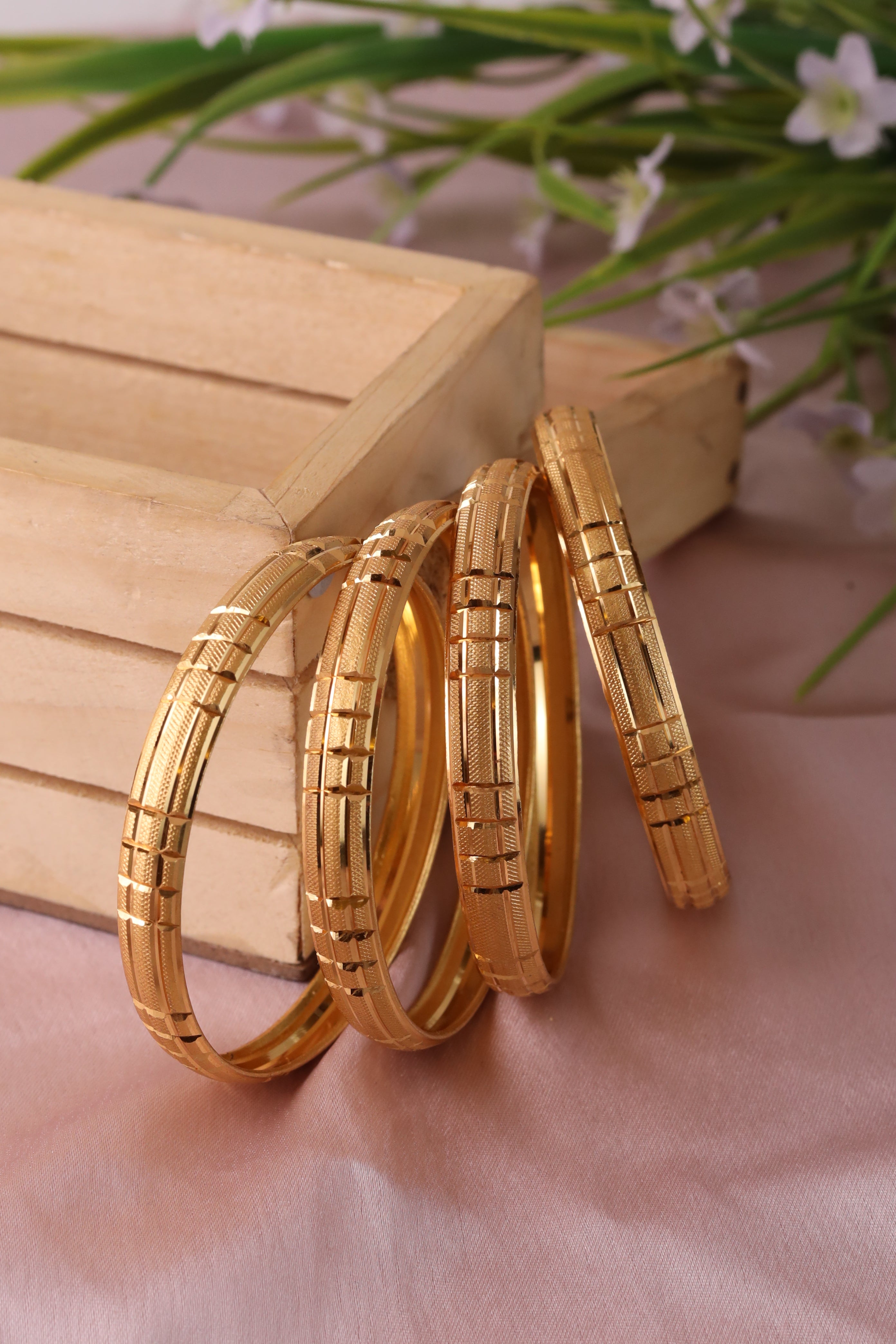 Vidya Bangle  ( Set of 4 )