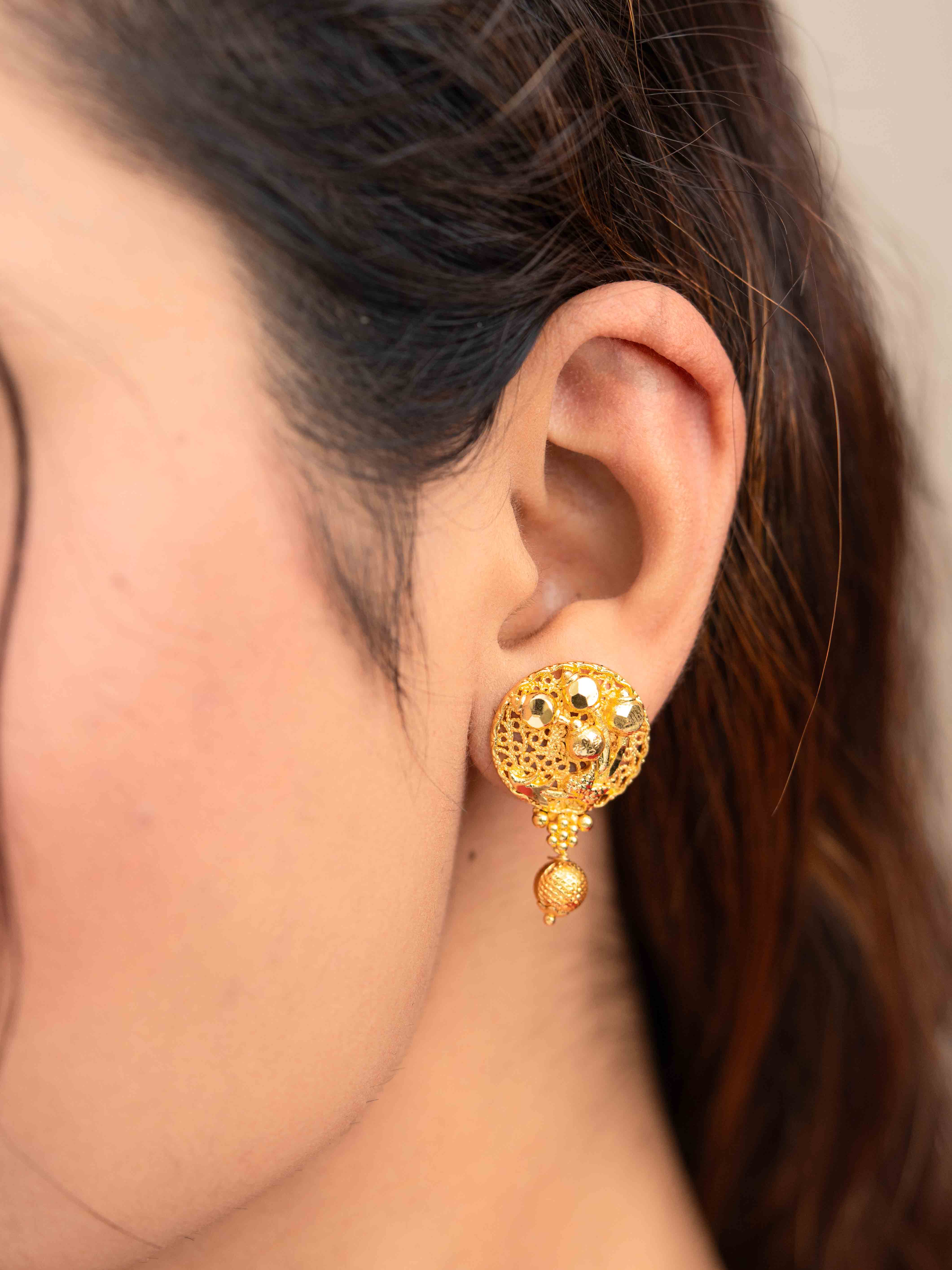 Vishakha Kudi Earrings