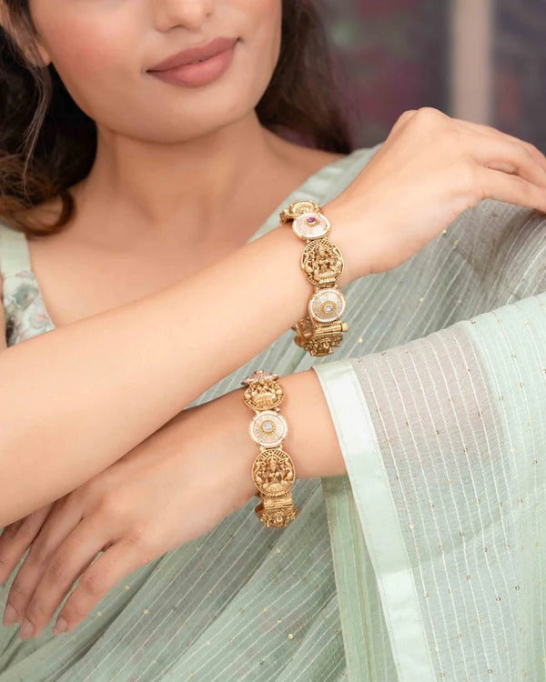 Shree Devi Bangle (Set of 2)