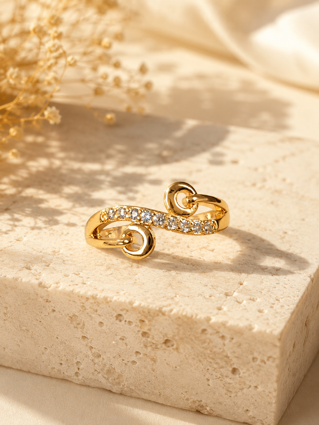 Lupin Adjustable Ring