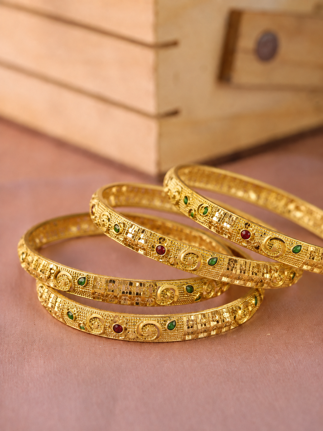 Pinal Bangle (Set of 4)
