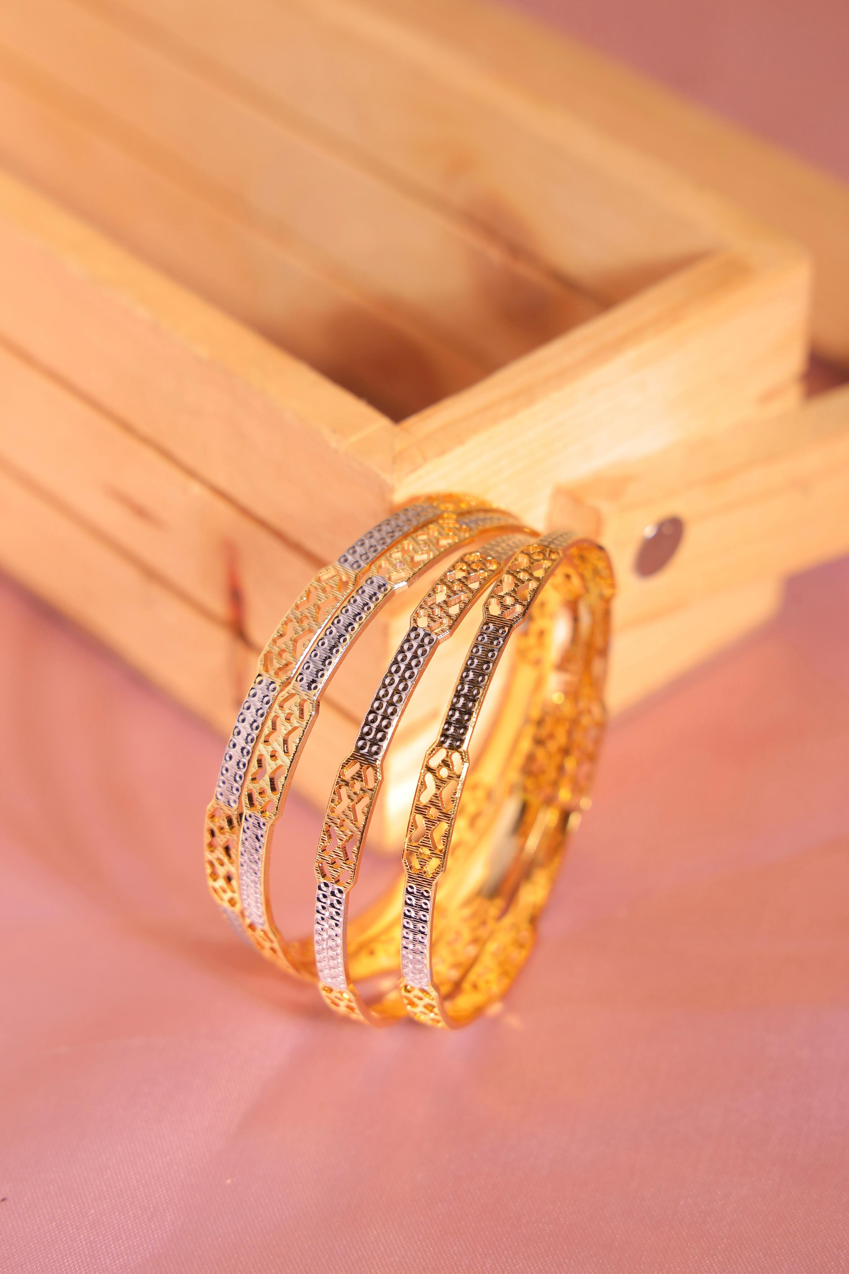 Komal Designer Bangle   ( Set of 4)