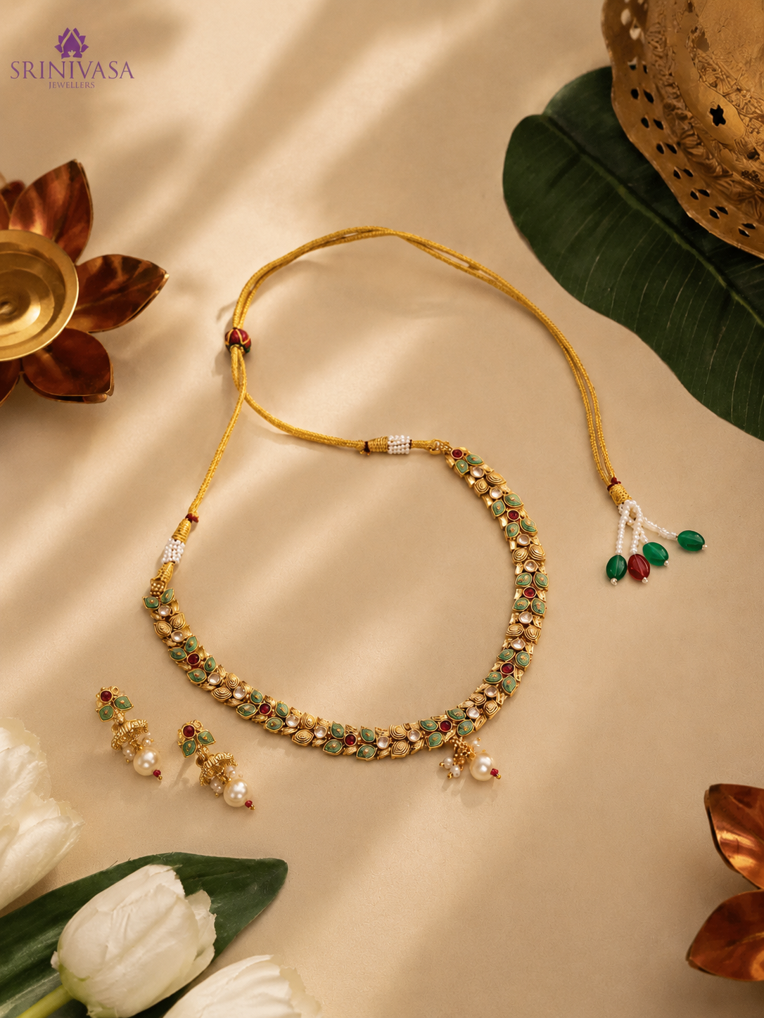 Saanvi Necklace Set