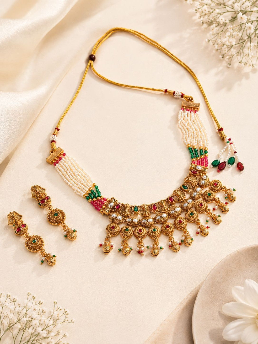 Gaurika Necklace Set